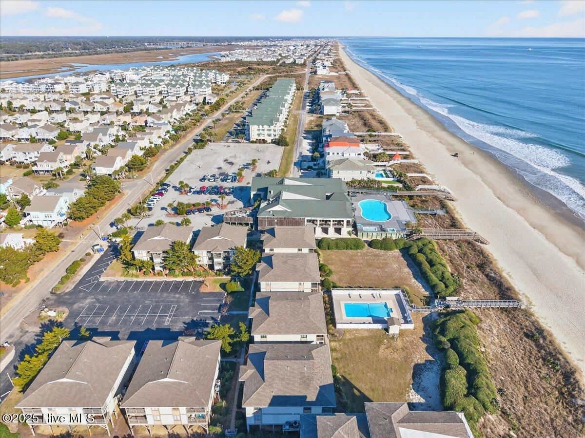 100544824 | Photo 33