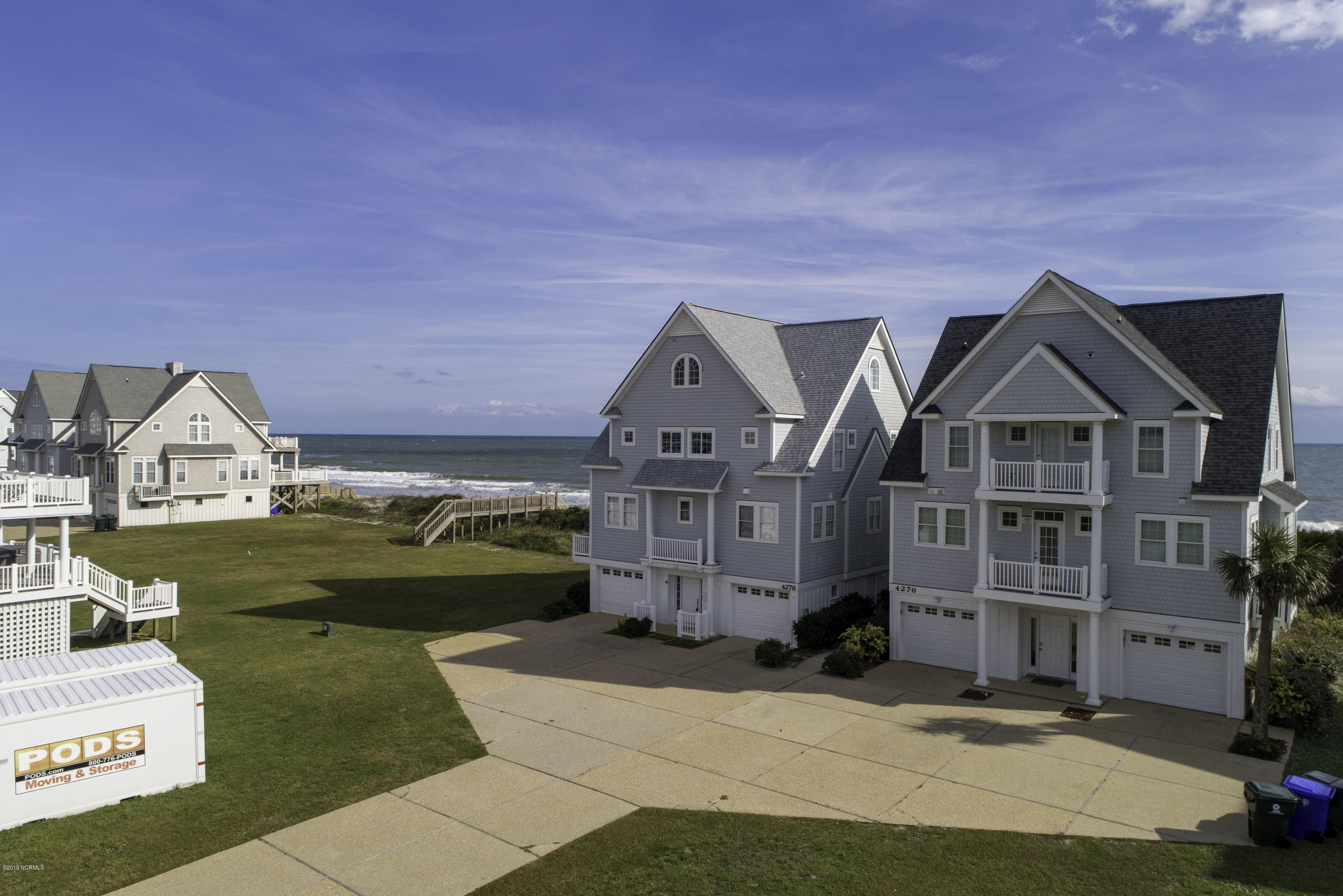 100568225 | Photo 11