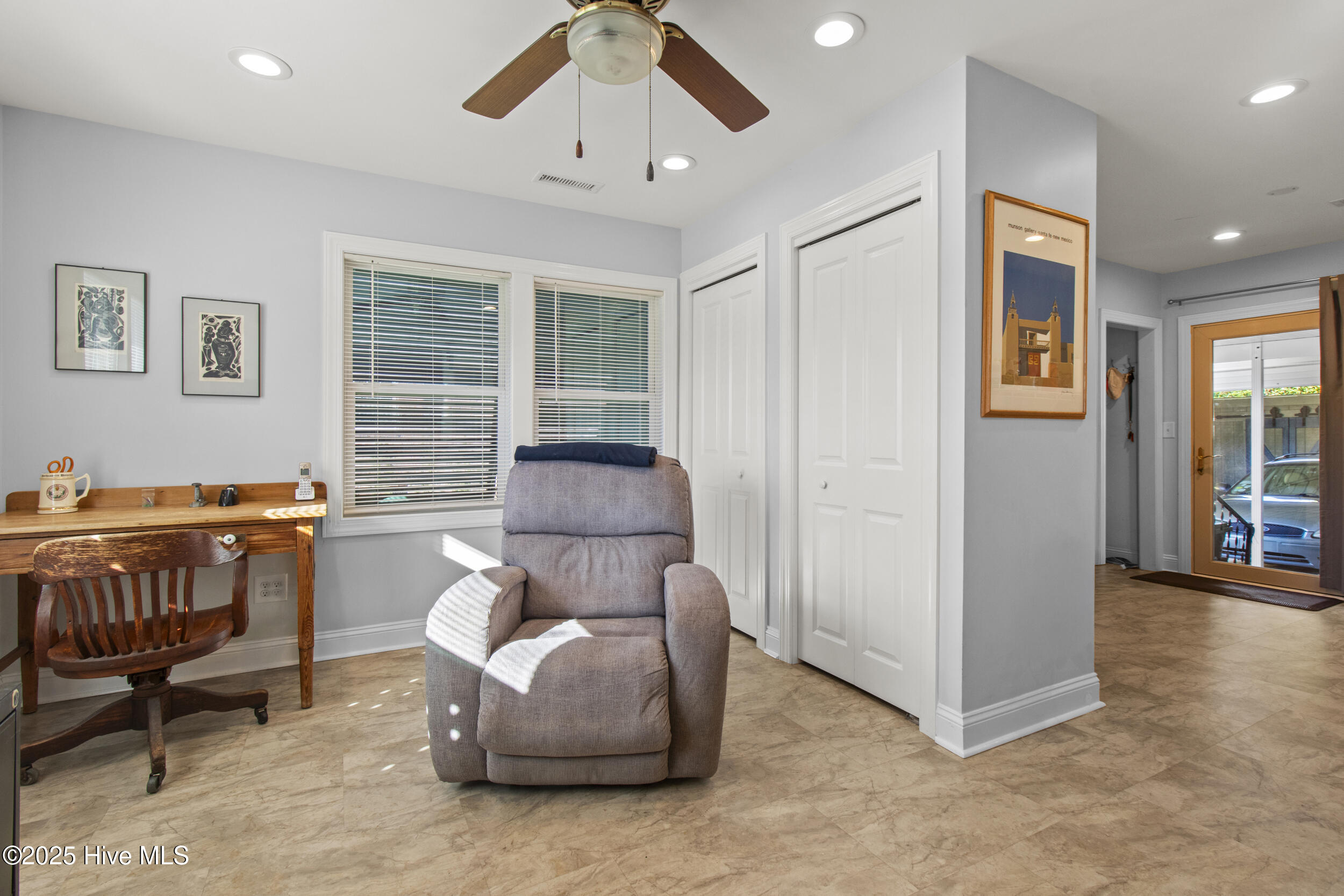 100537992 | Photo 29