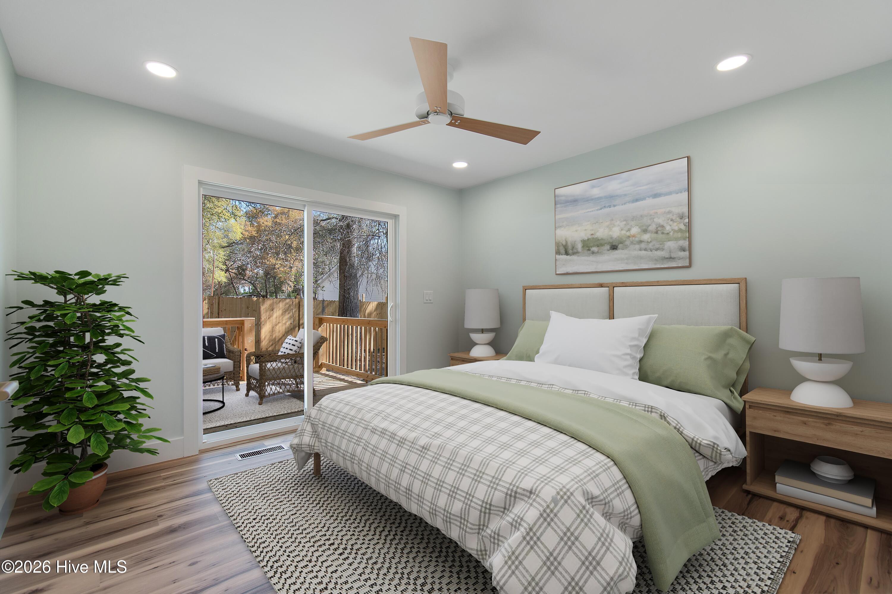 100564131 | Photo 15