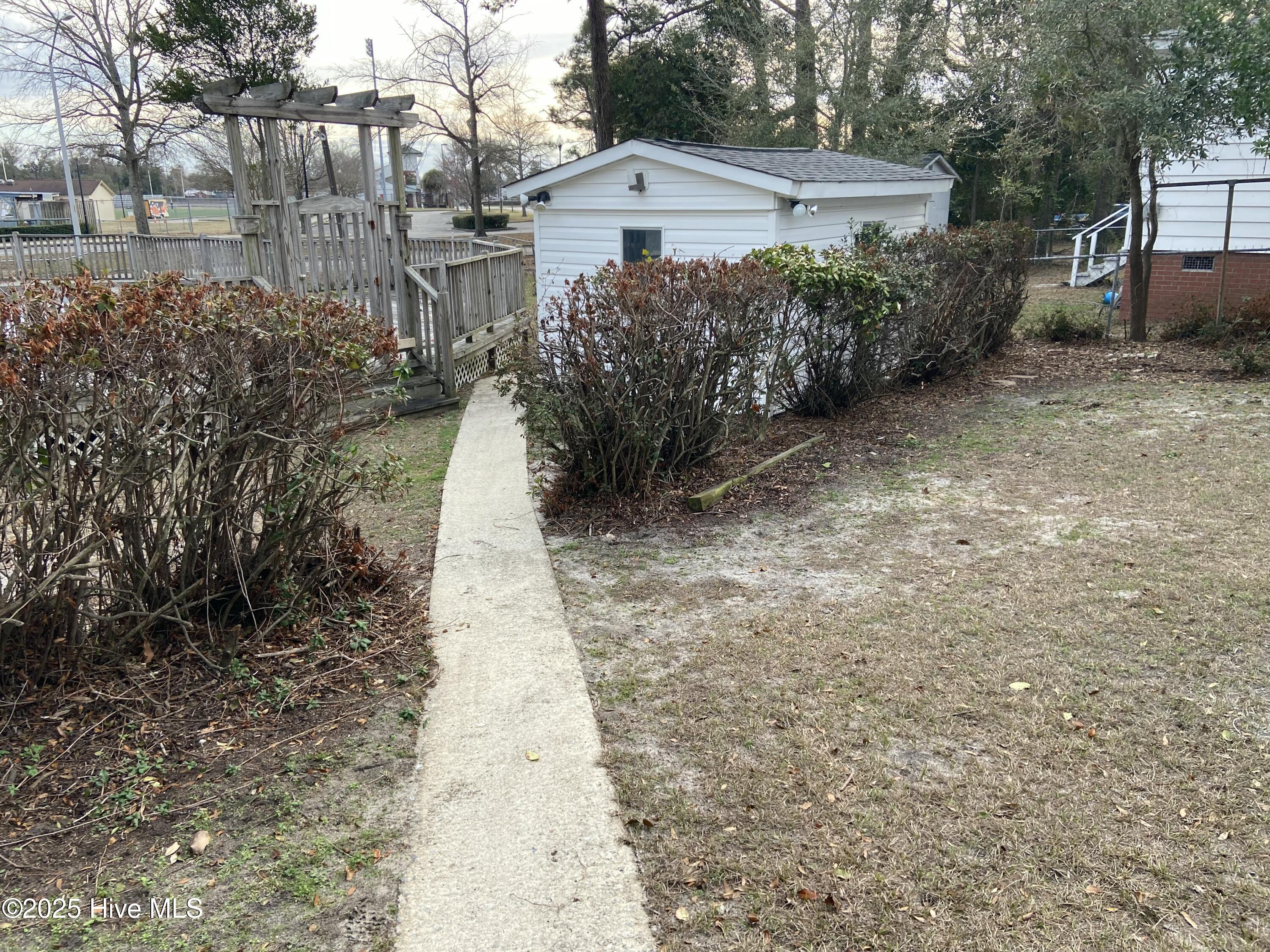 100552919 | Photo 27