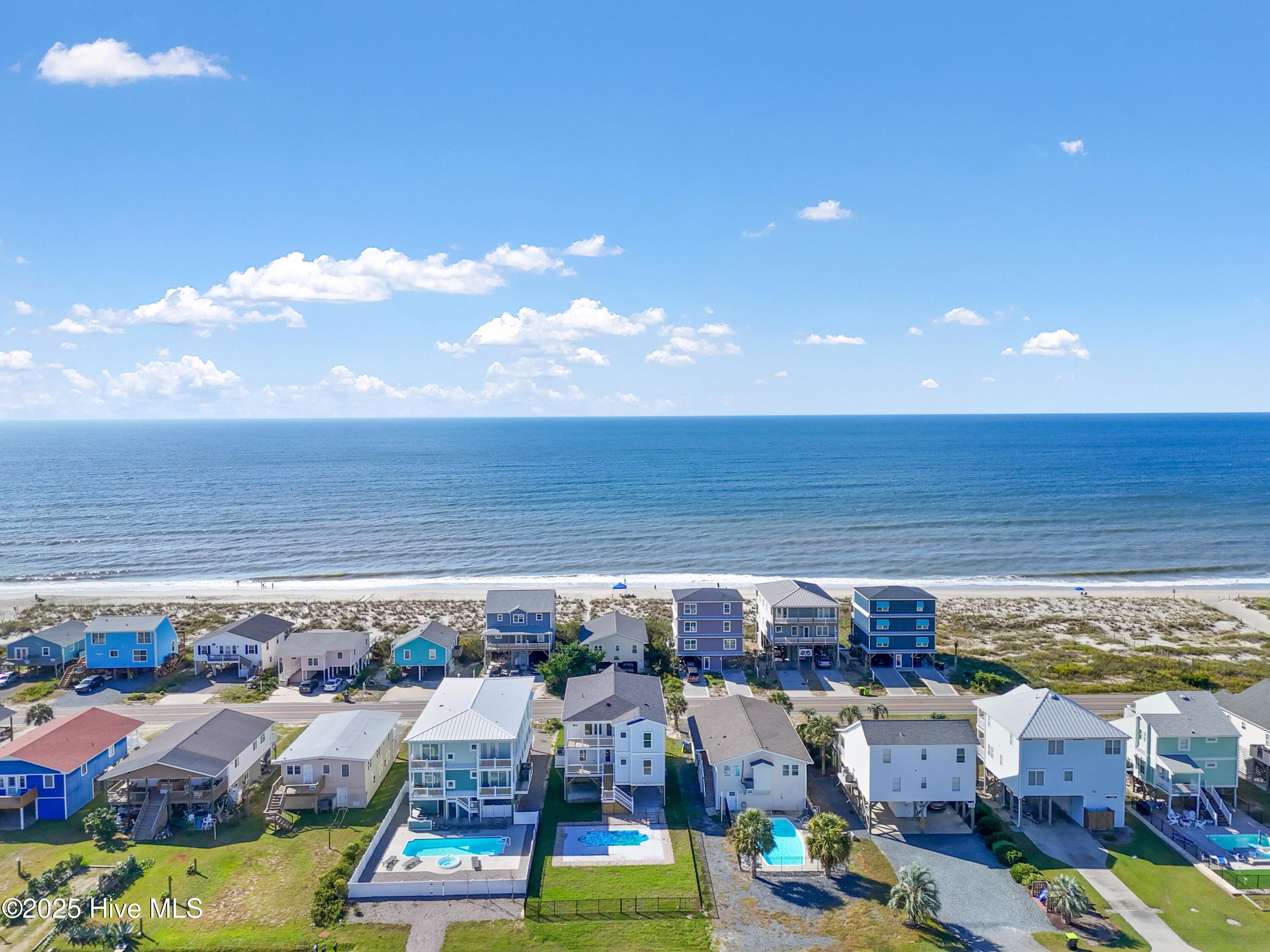 100511699 | Photo 52