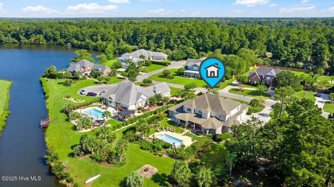 100547367 | Photo 61