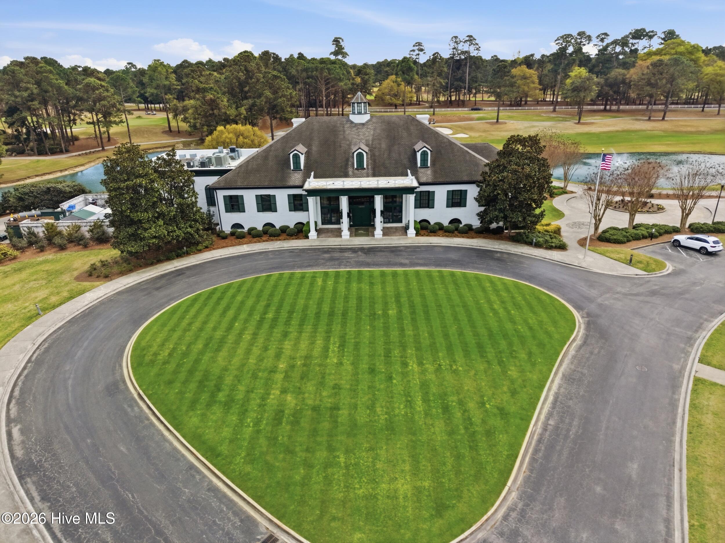 100566149 | Photo 55