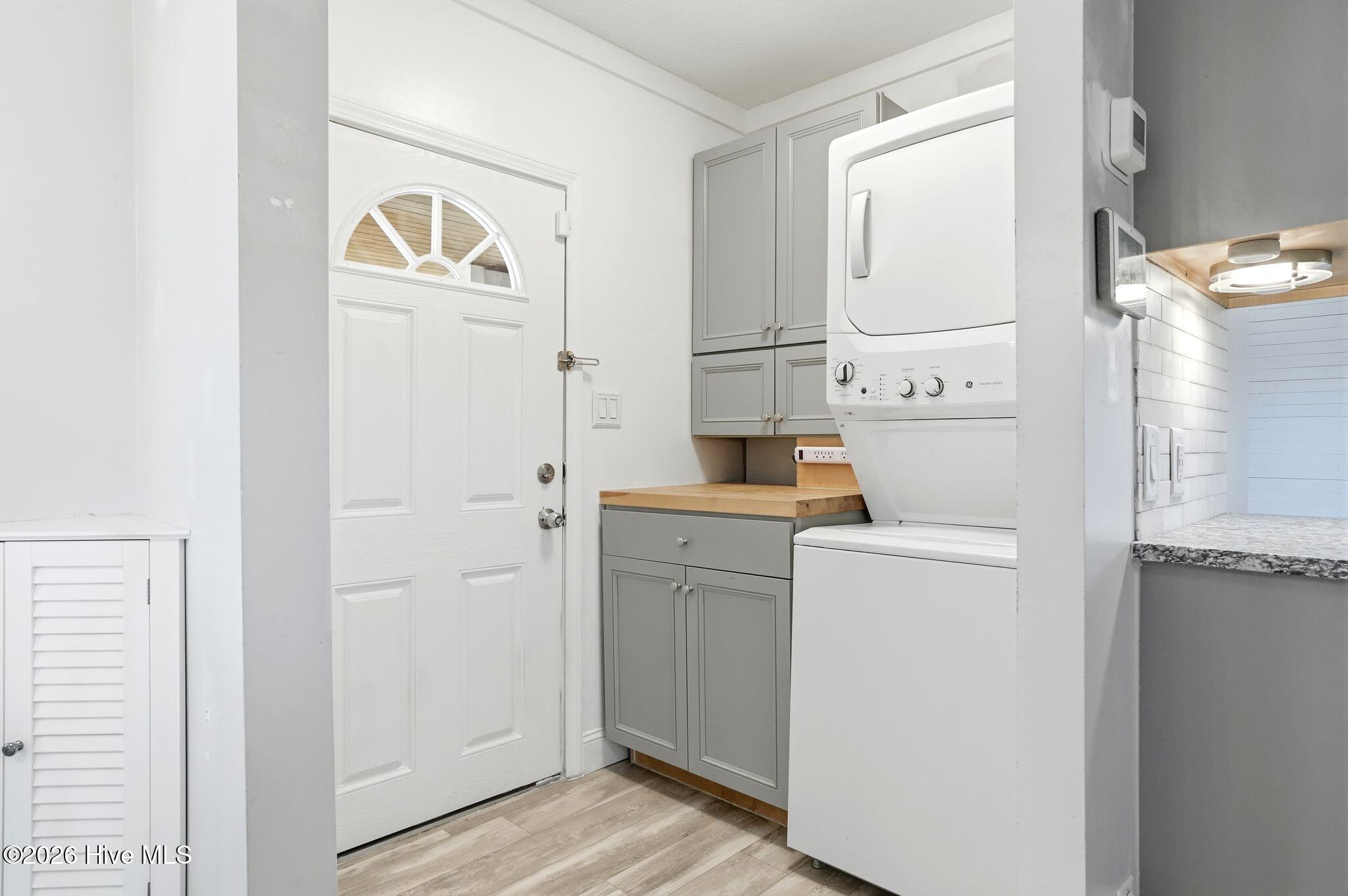 100570161 | Photo 10