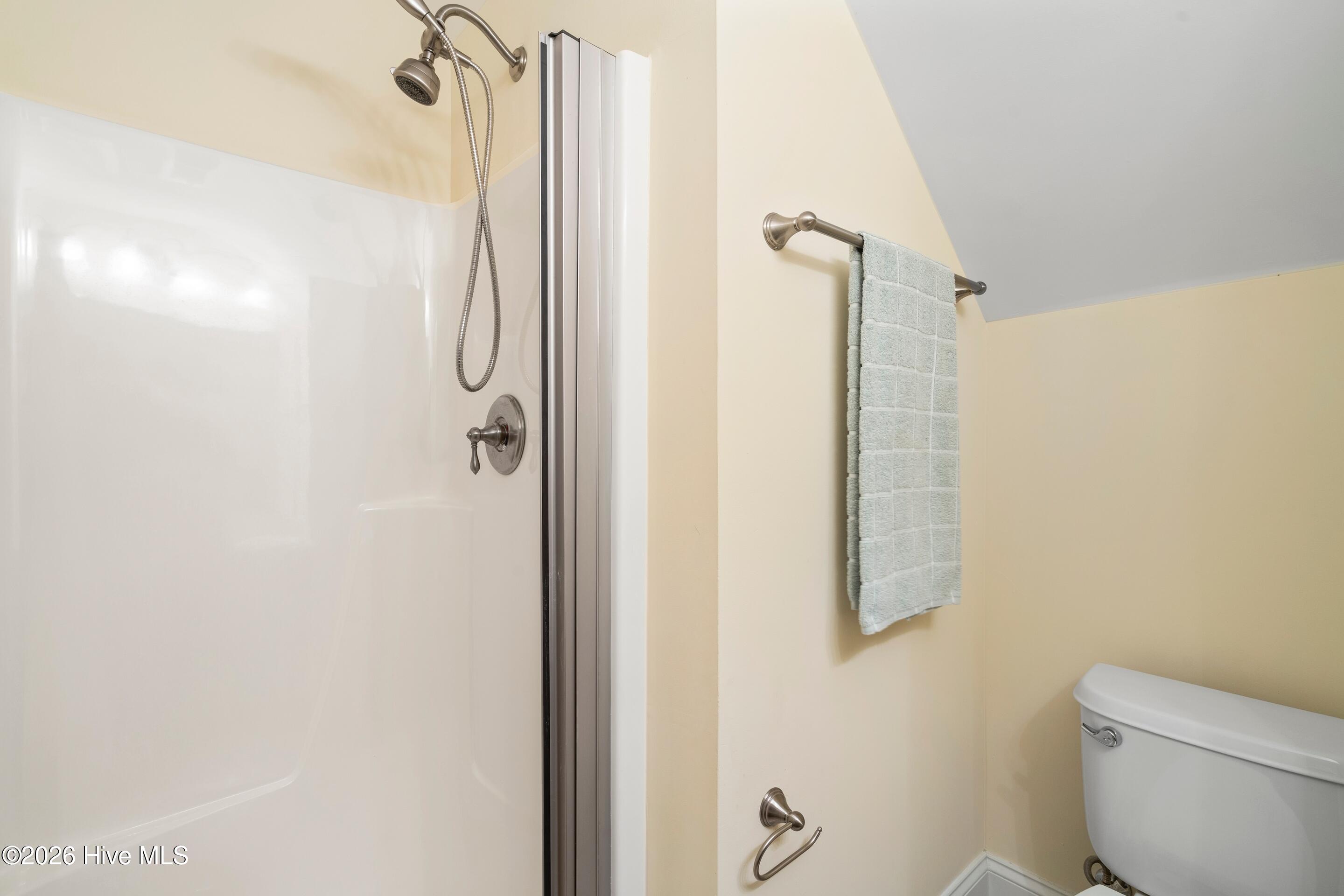 100550560 | Photo 47