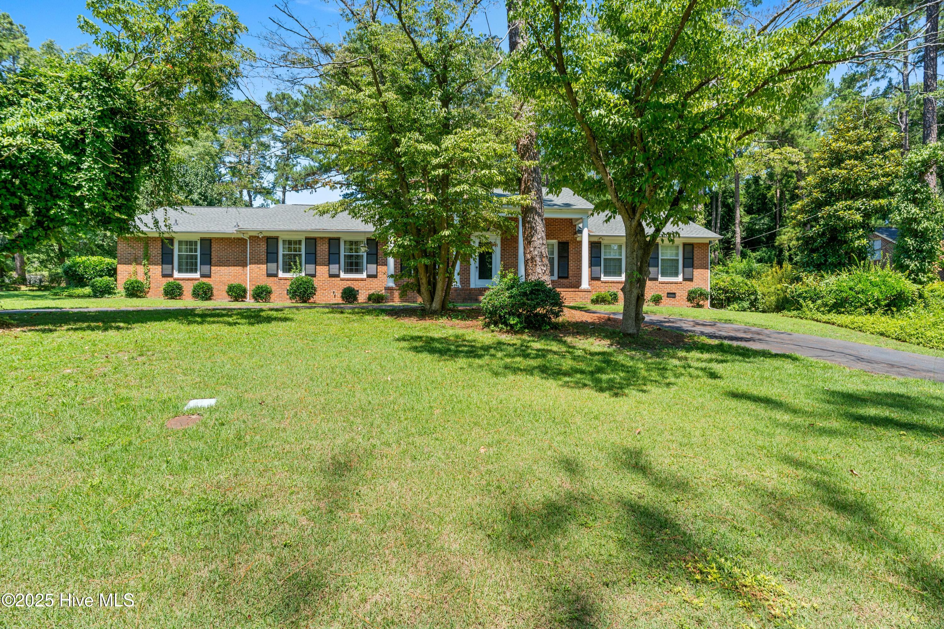 Property at 1401 Carolina Drive