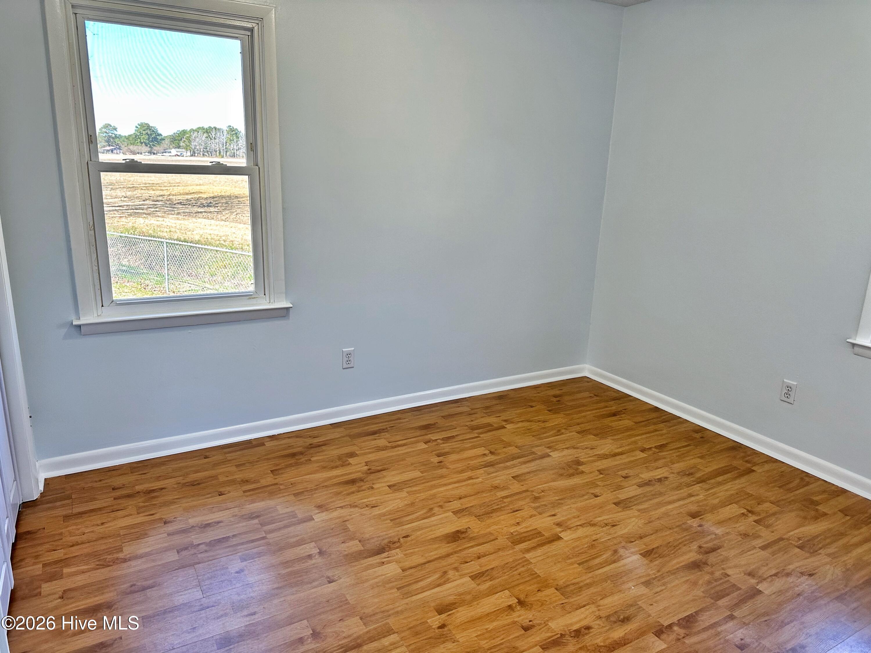 100556909 | Photo 17