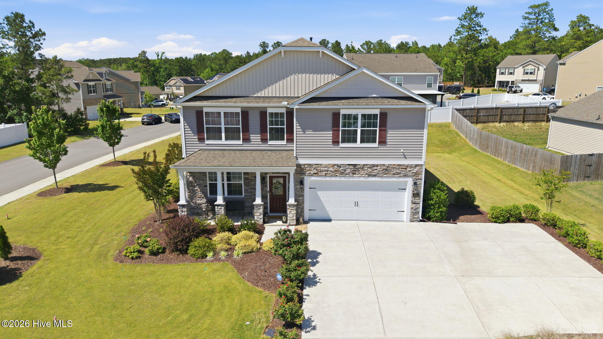 Photo 2 of Single family home for sale at 401 Apricot Ln, Carthage, NC 28327 | MLS# 100600774 | Listing updated on 2026-09-04