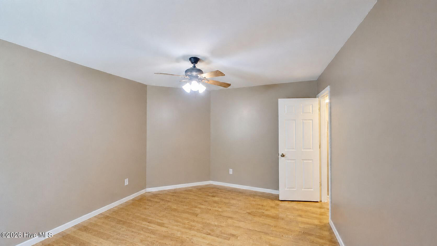 2668 Idlebrook Circle,Midway Park