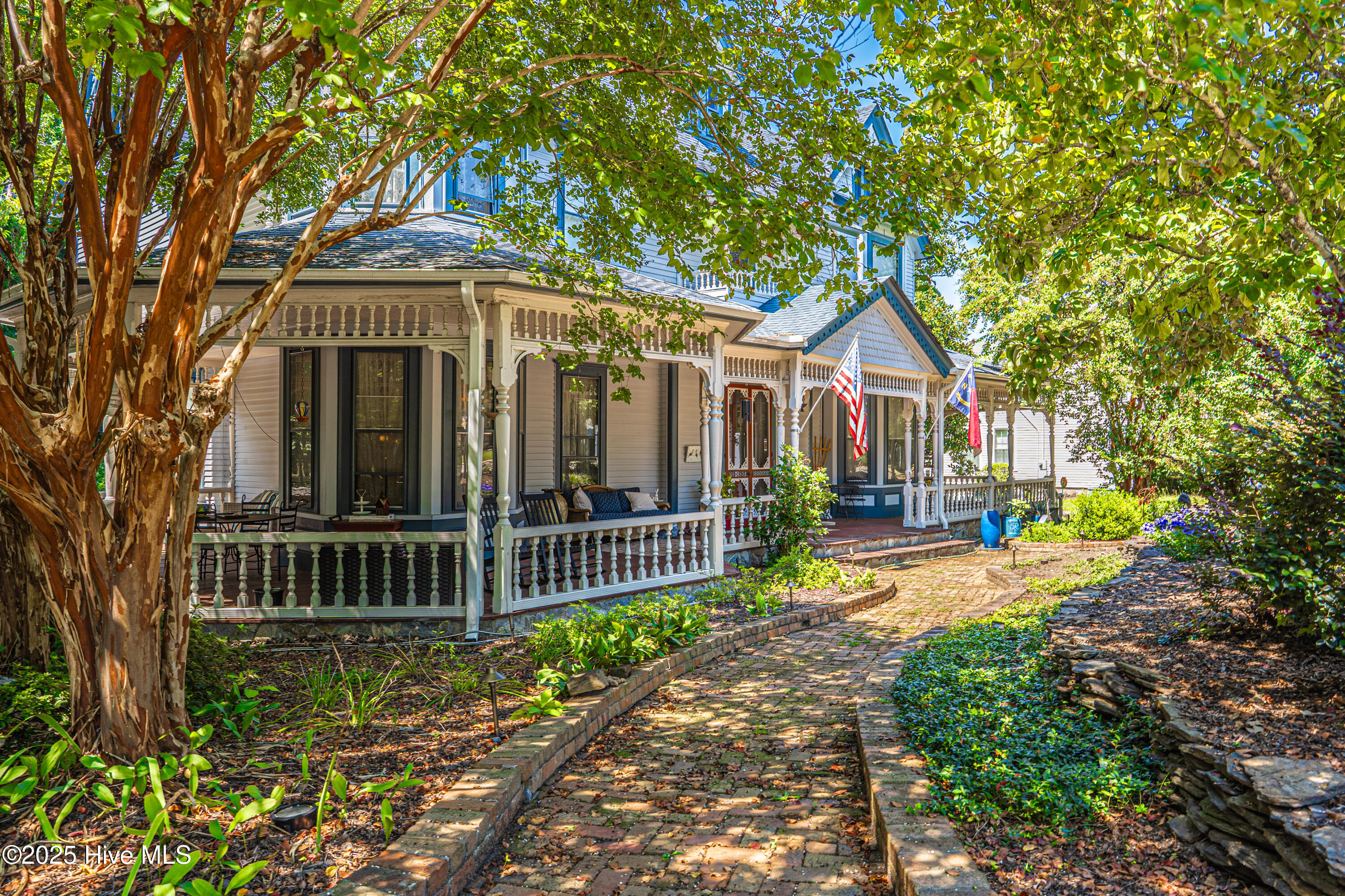 301 Mcreynolds Street