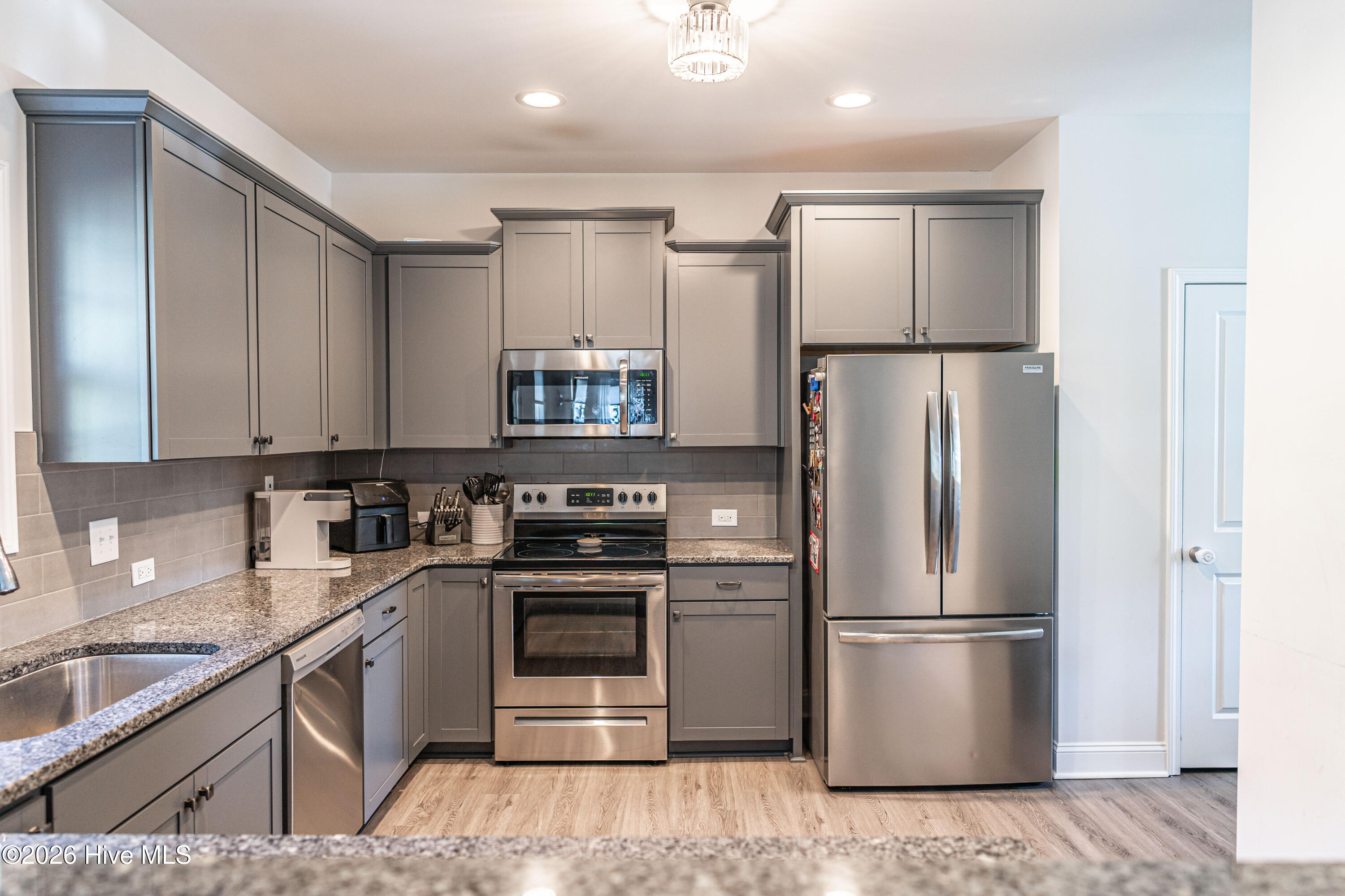 Undisclosed Address, Cameron, NC, 28326