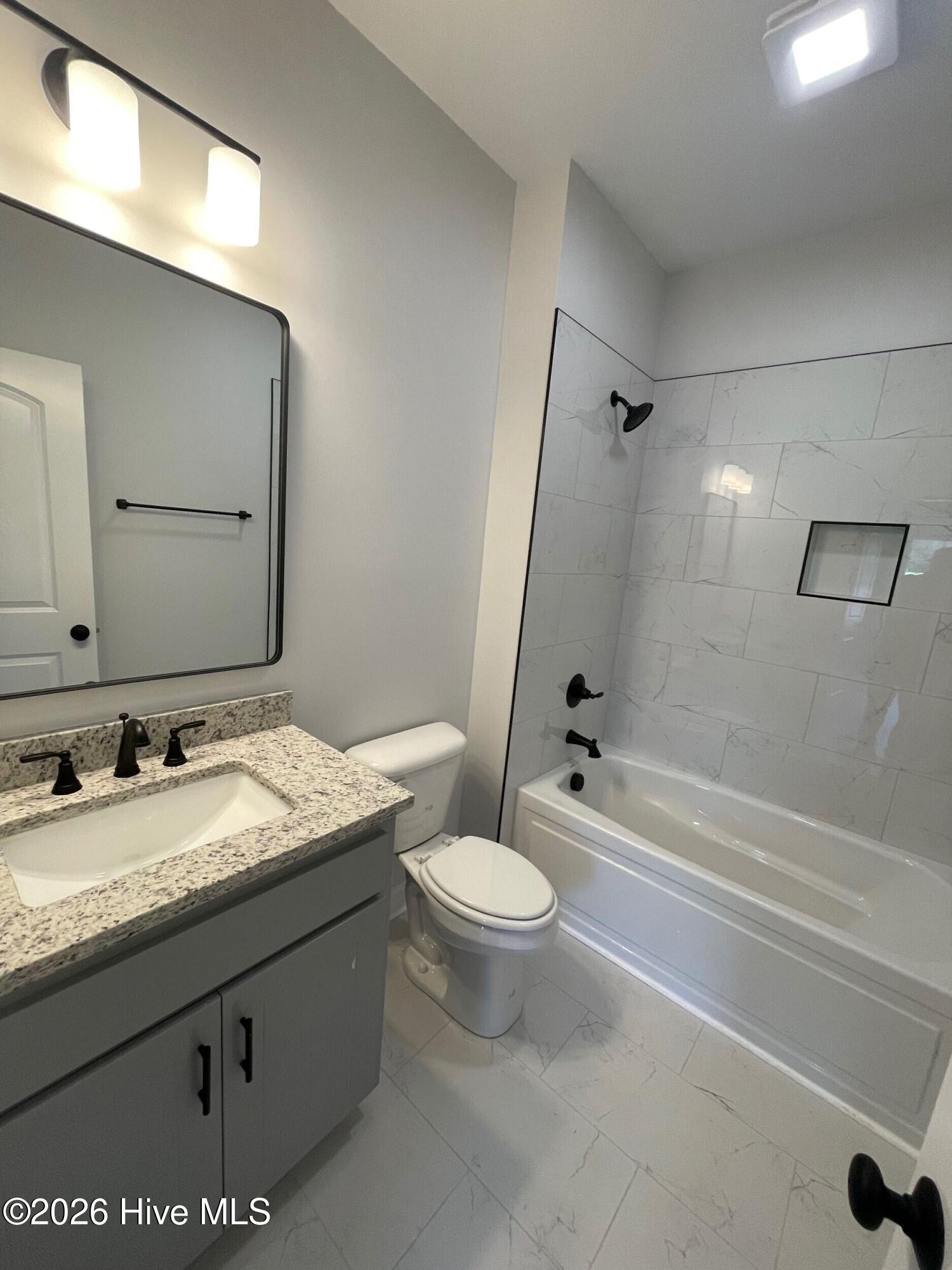 2753 Whitaker Glen Drive, Farmville, NC, 27828