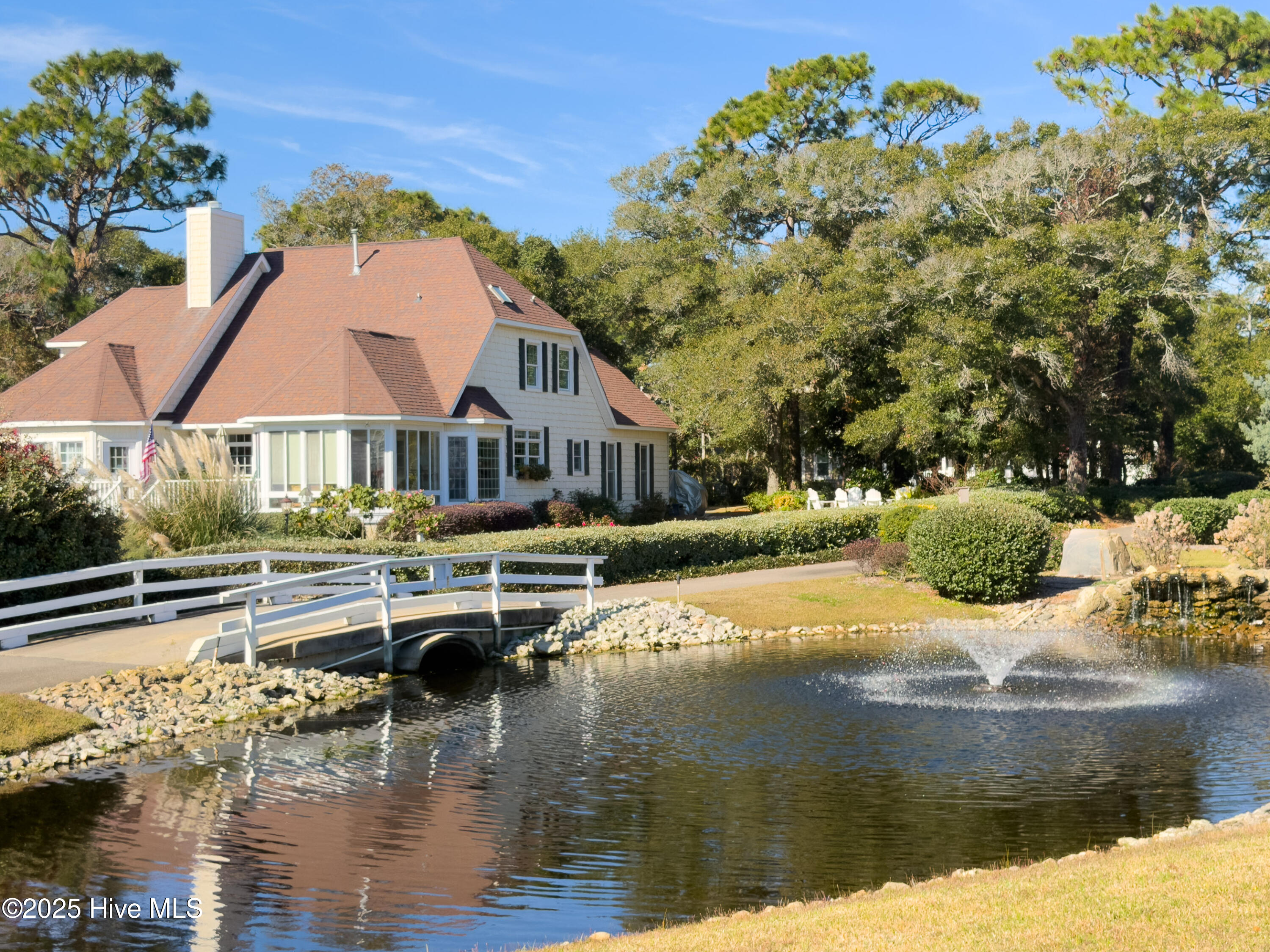 100542909 | Photo 56