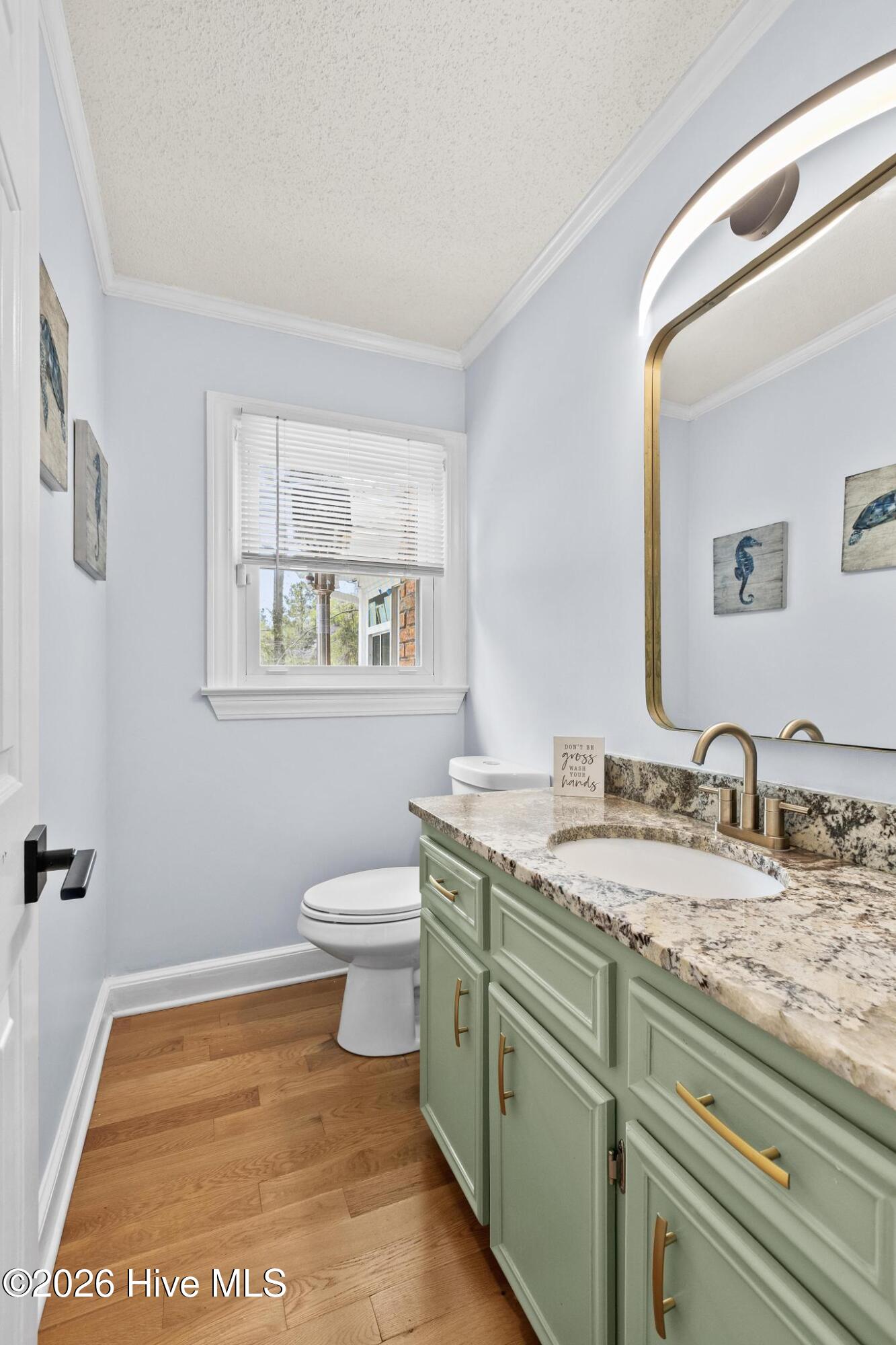 100563926 | Photo 19