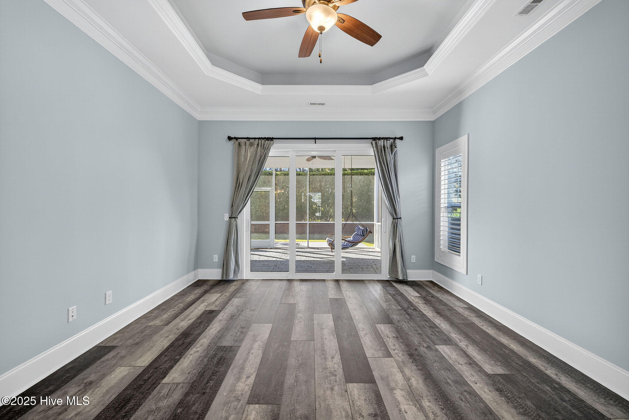 100512498 | Photo 35