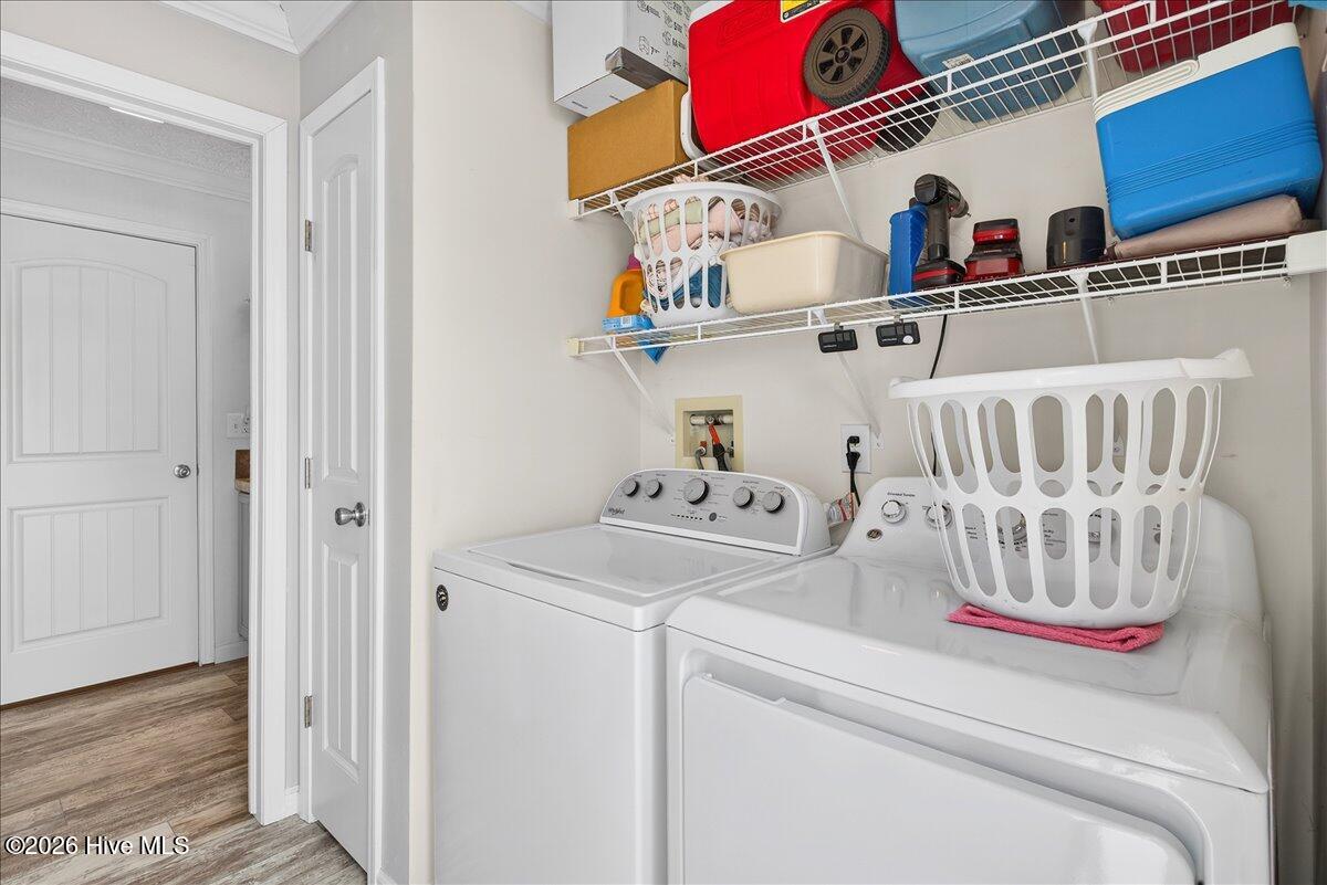 100552956 | Photo 32