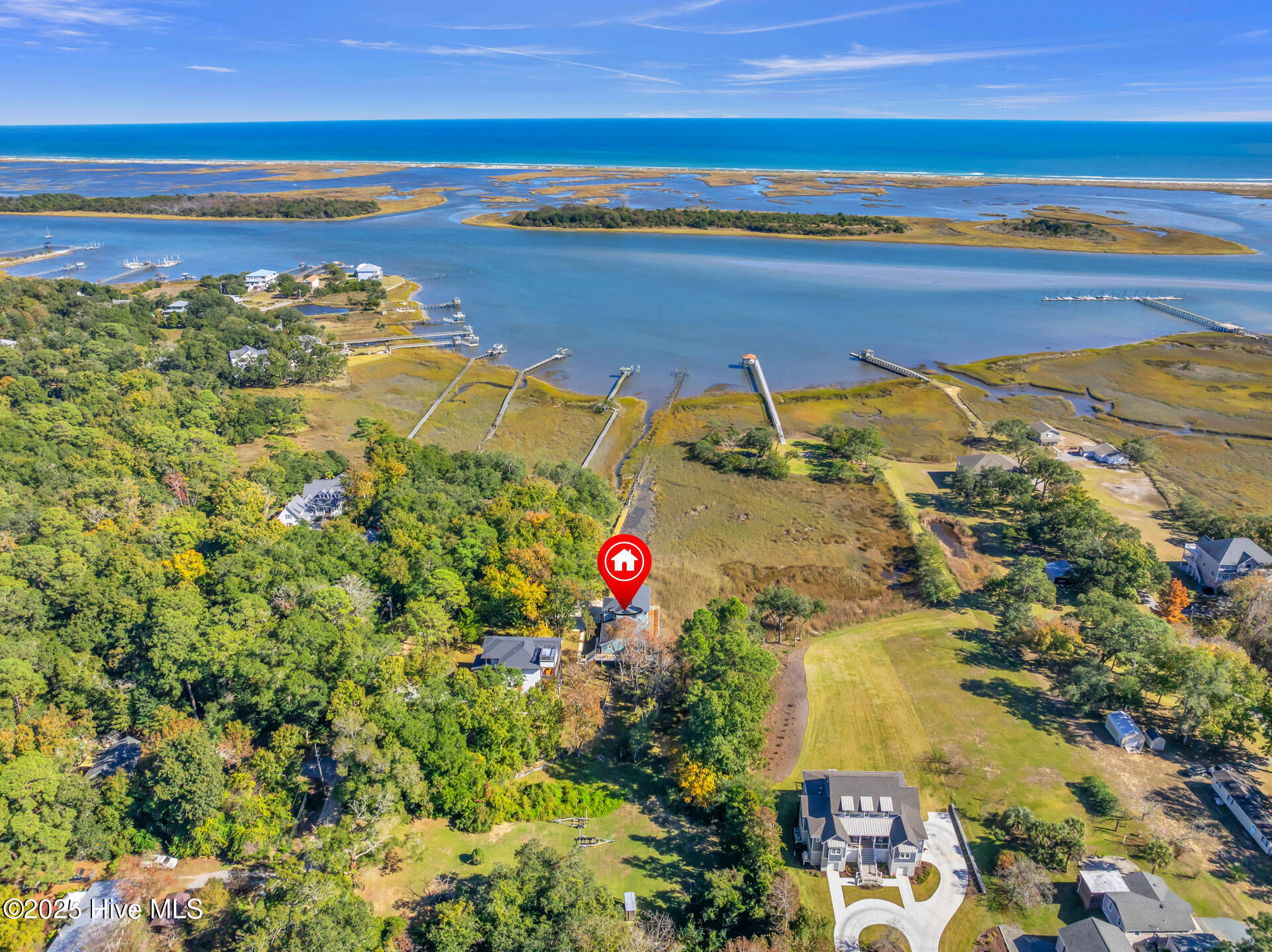 100540114 | Photo 59