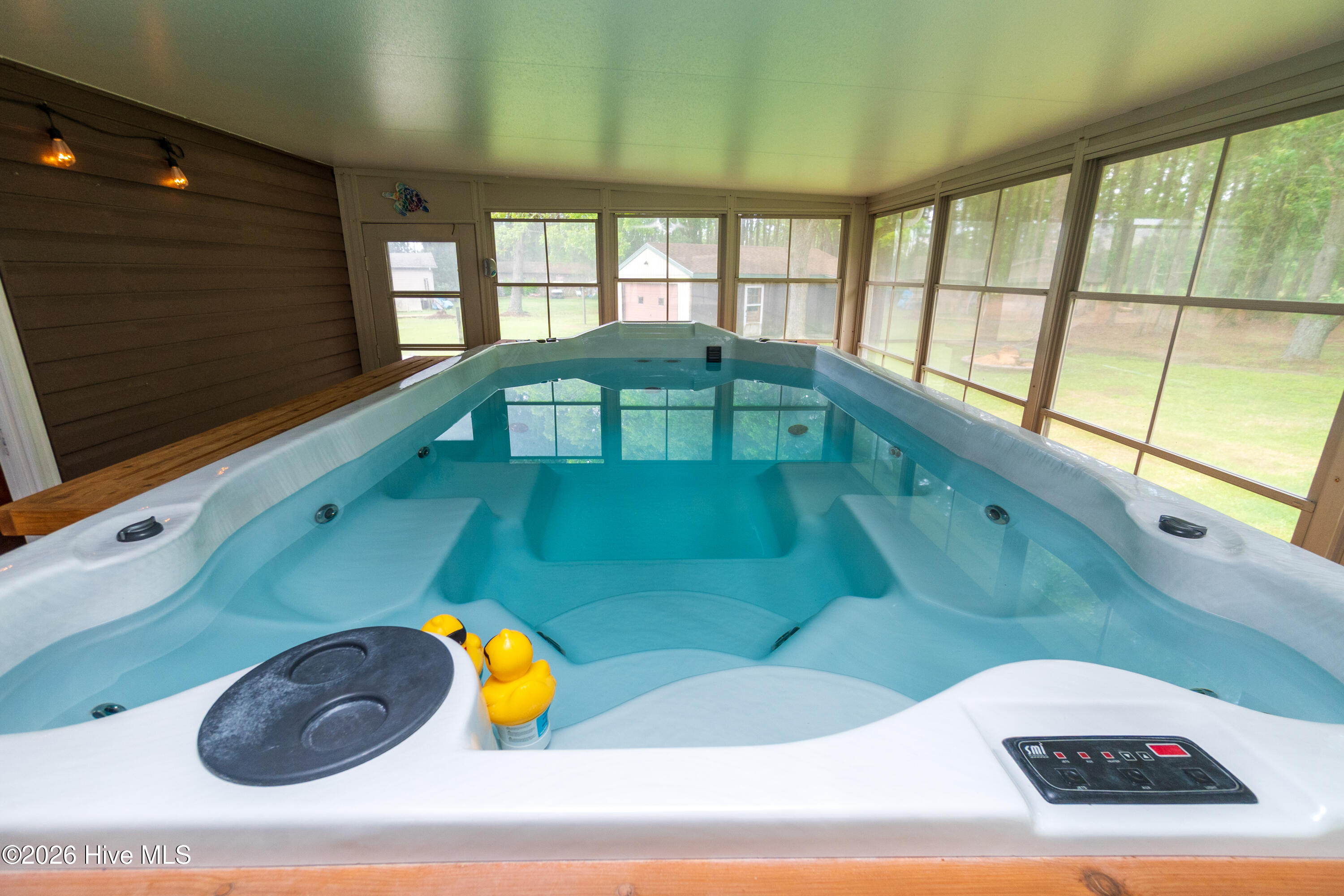 int-9