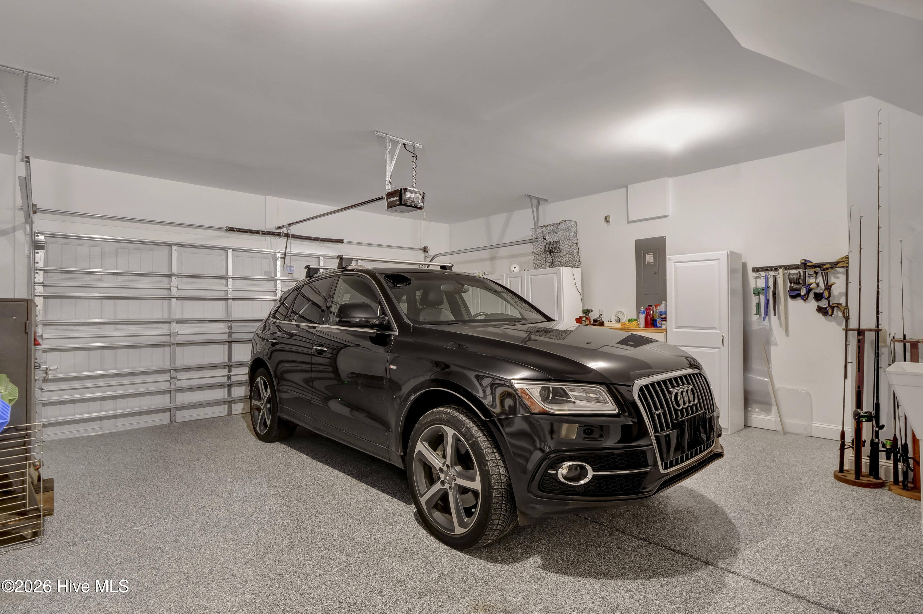 100552625 | Photo 56