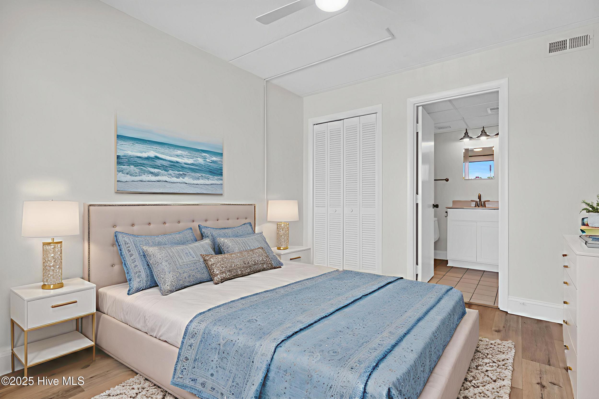 100516351 | Photo 20