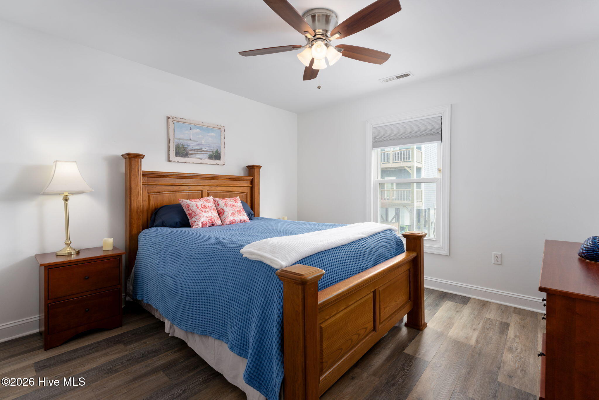 100560160 | Photo 34