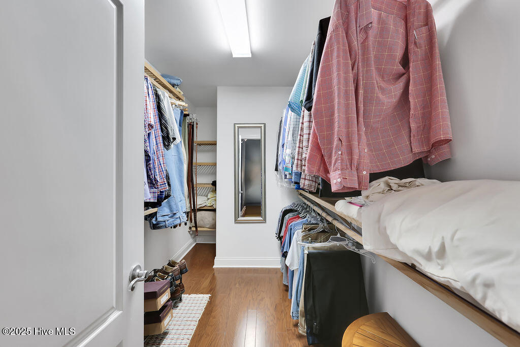 100544597 | Photo 19