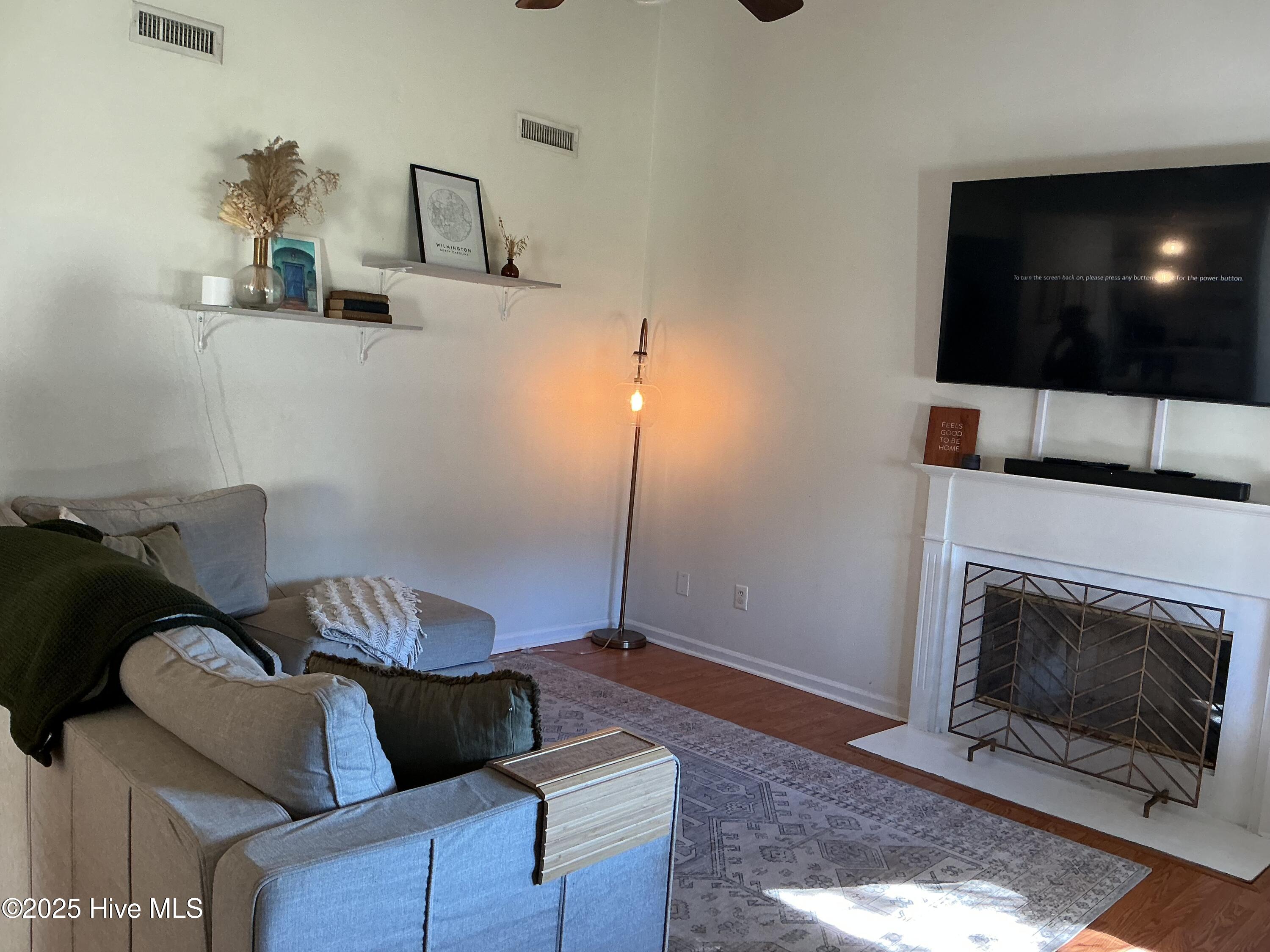 100540003 | Photo 14