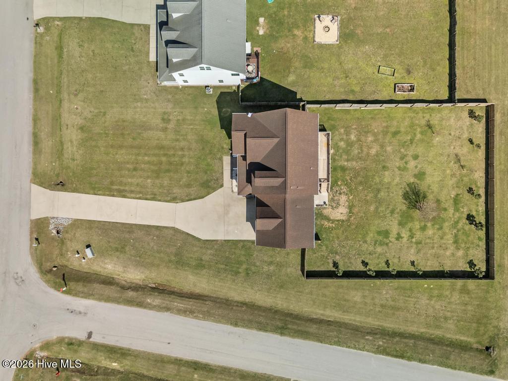 100564951 | Photo 51