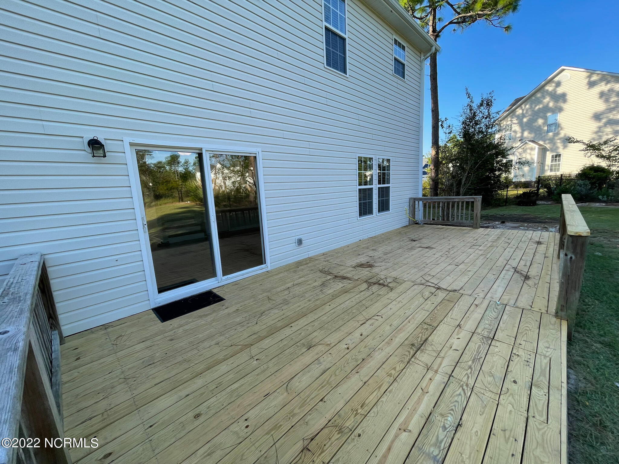 100555173 | Photo 33