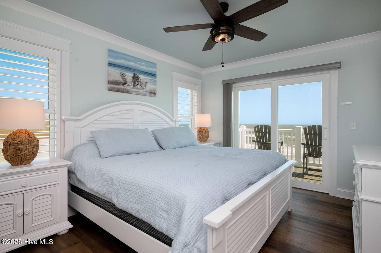 100560212 | Photo 87