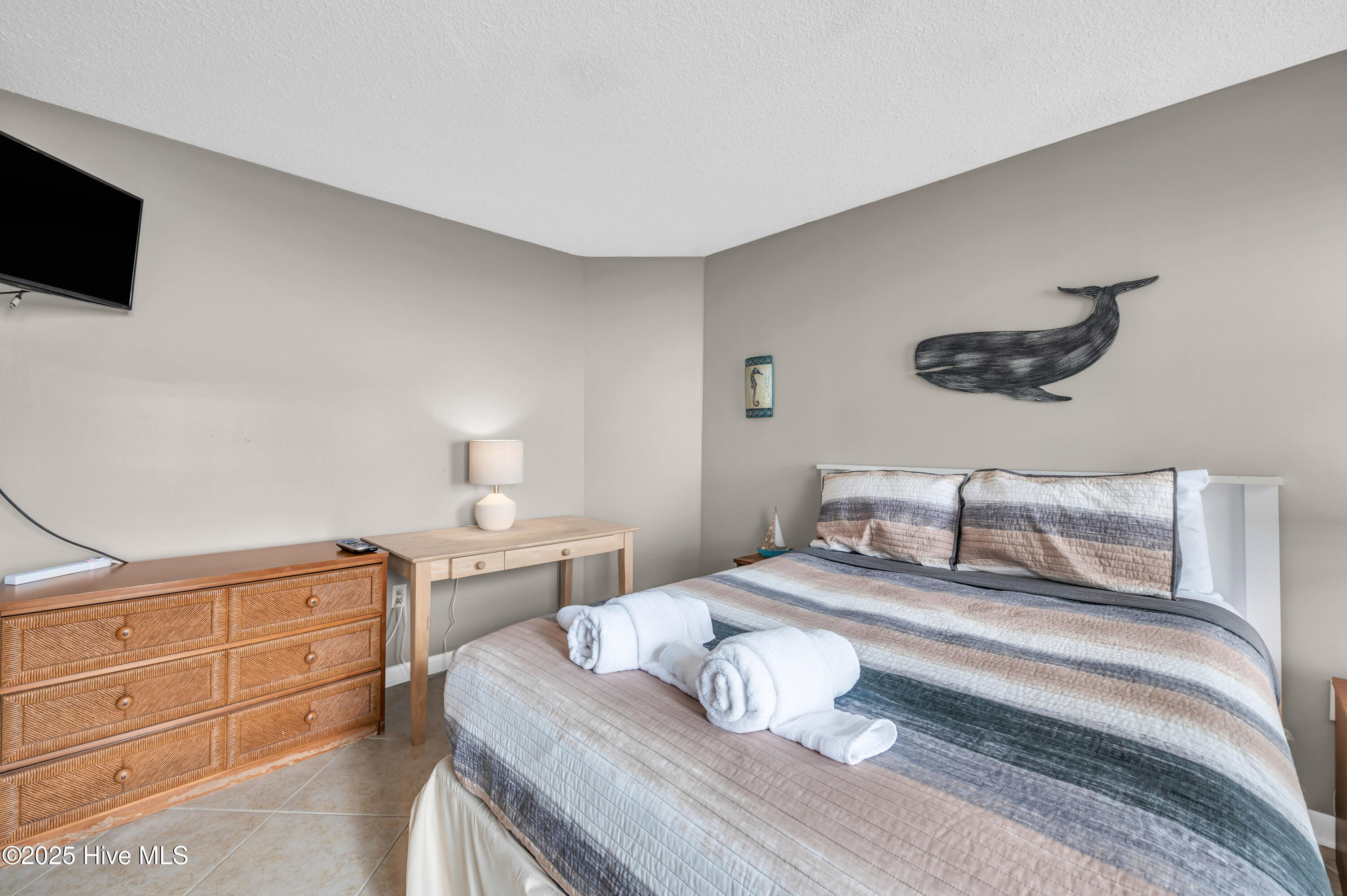 100498683 | Photo 19