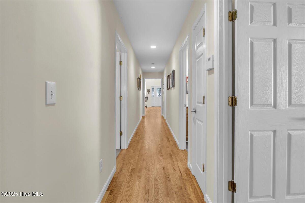 100536639 | Photo 46