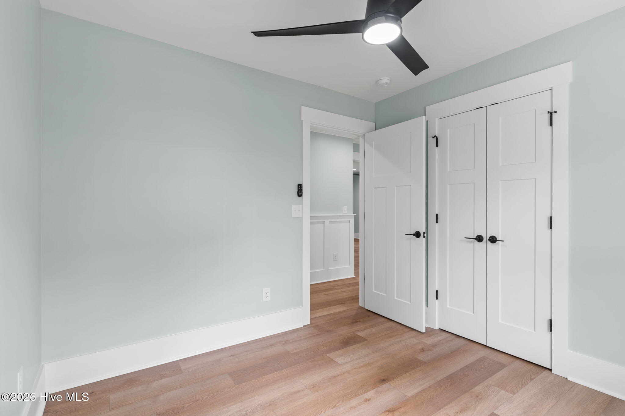 100552938 | Photo 33