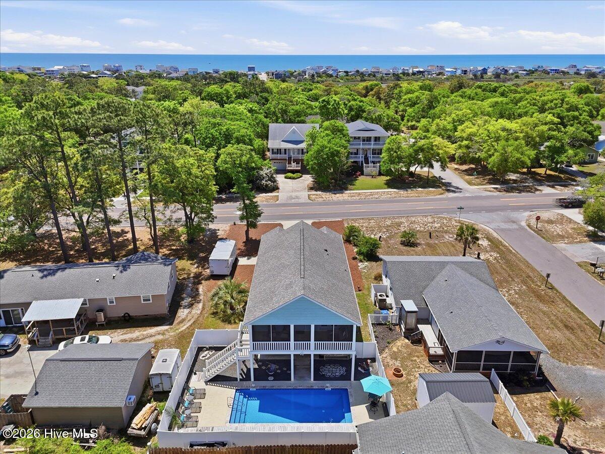 100569217 | Photo 58