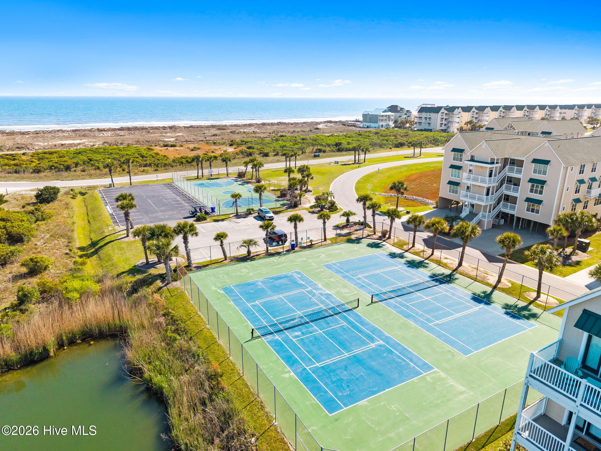 100564964 | Photo 28