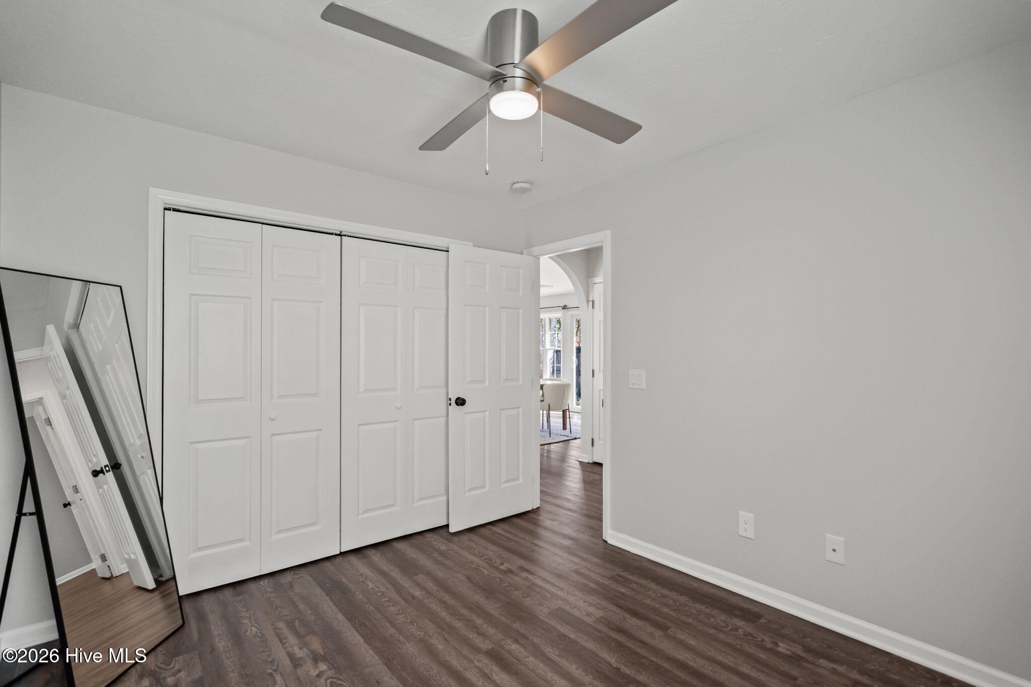 100556215 | Photo 41