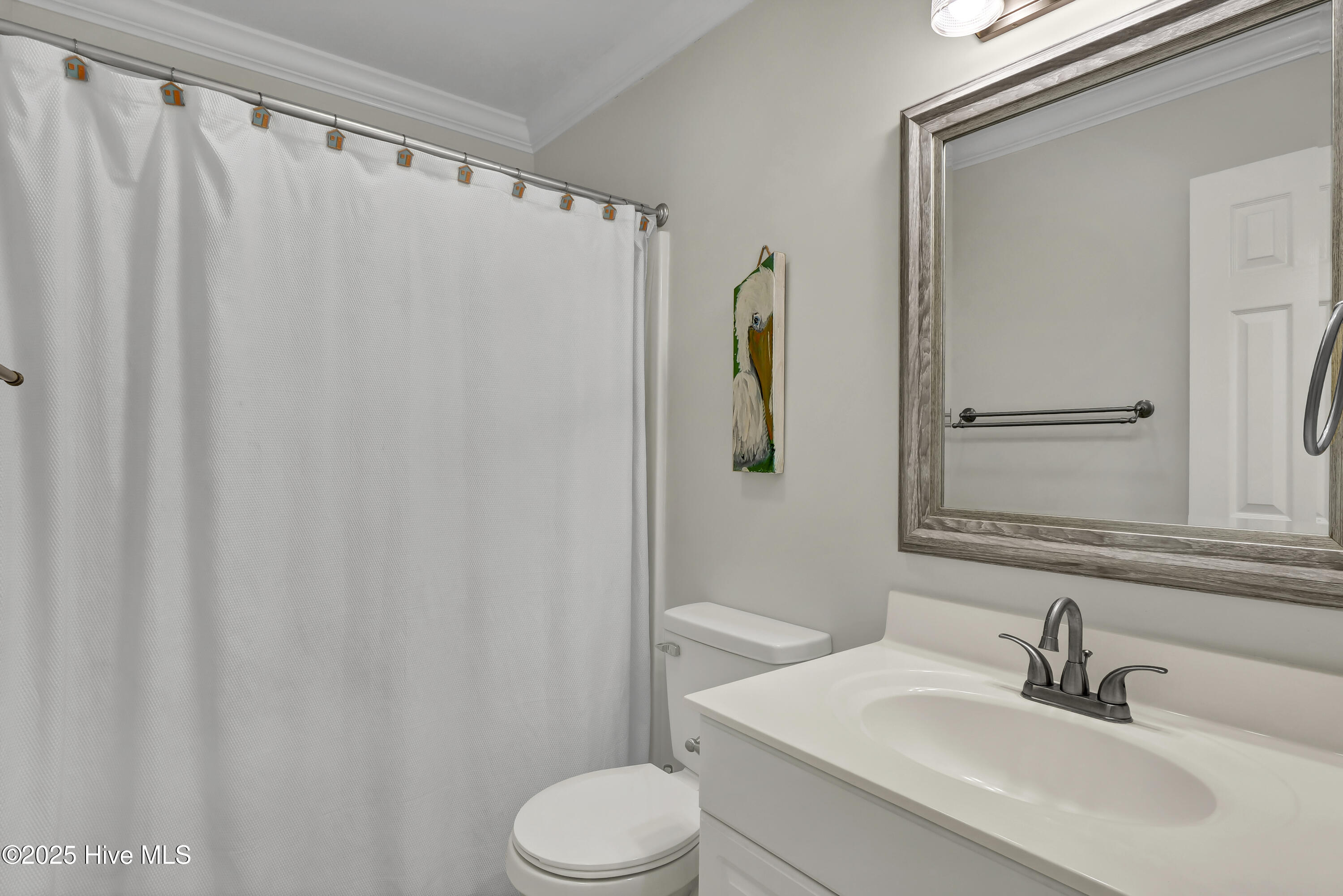 100548248 | Photo 25