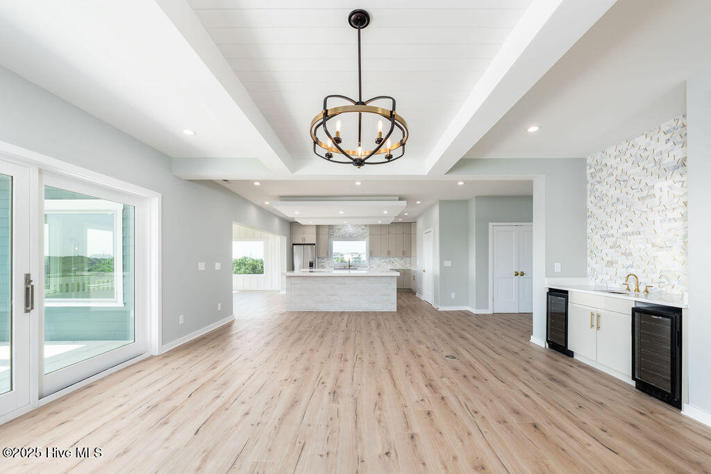 100514508 | Photo 40