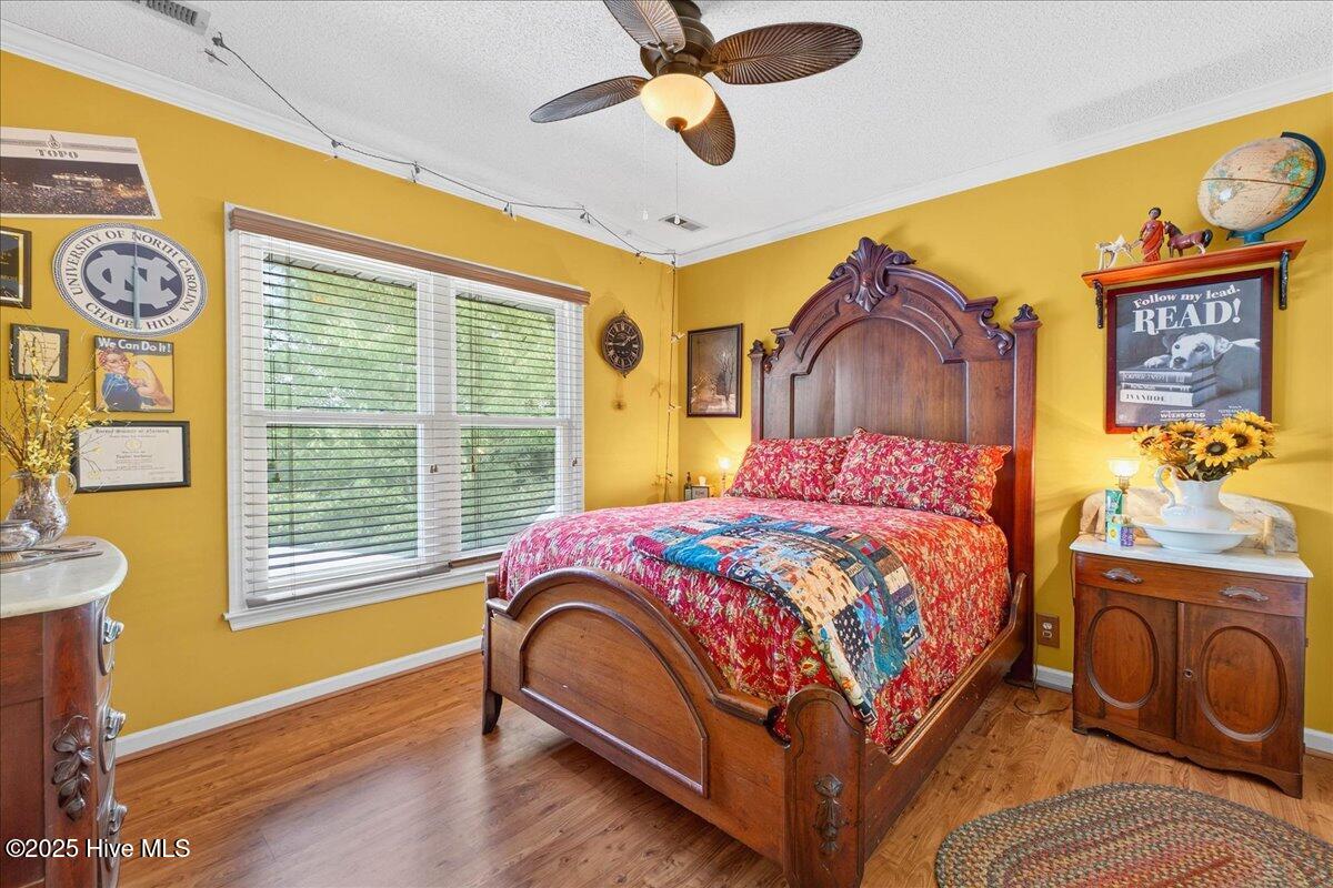 100517839 | Photo 60