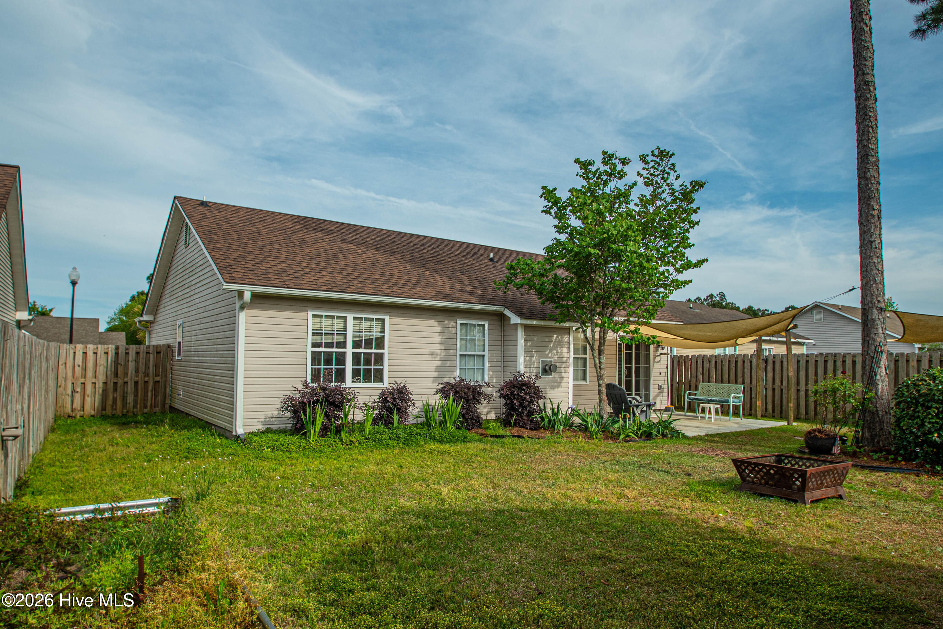 100567931 | Photo 12