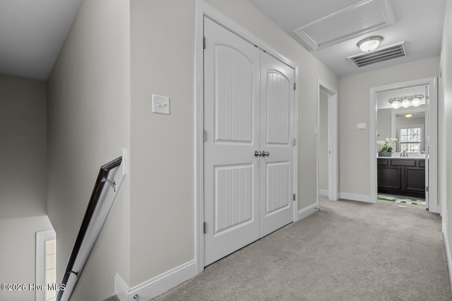 100552238 | Photo 27