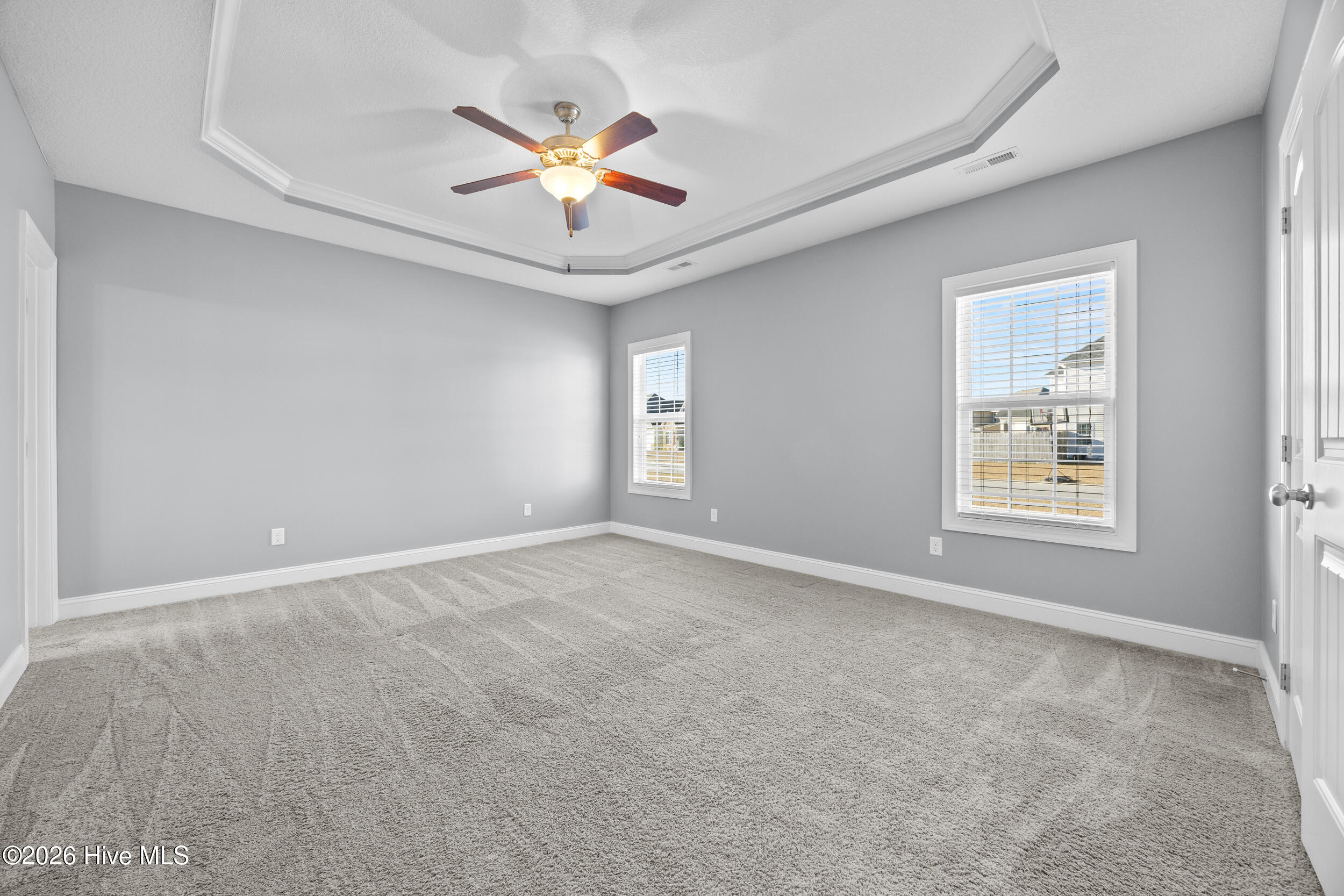 100550034 | Photo 11