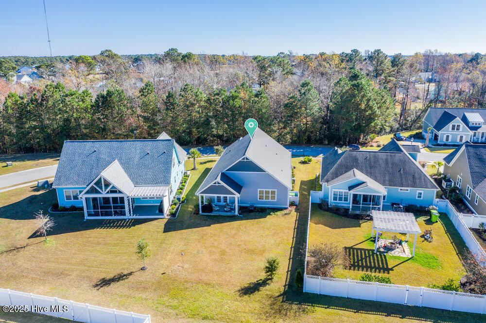 100543264 | Photo 30