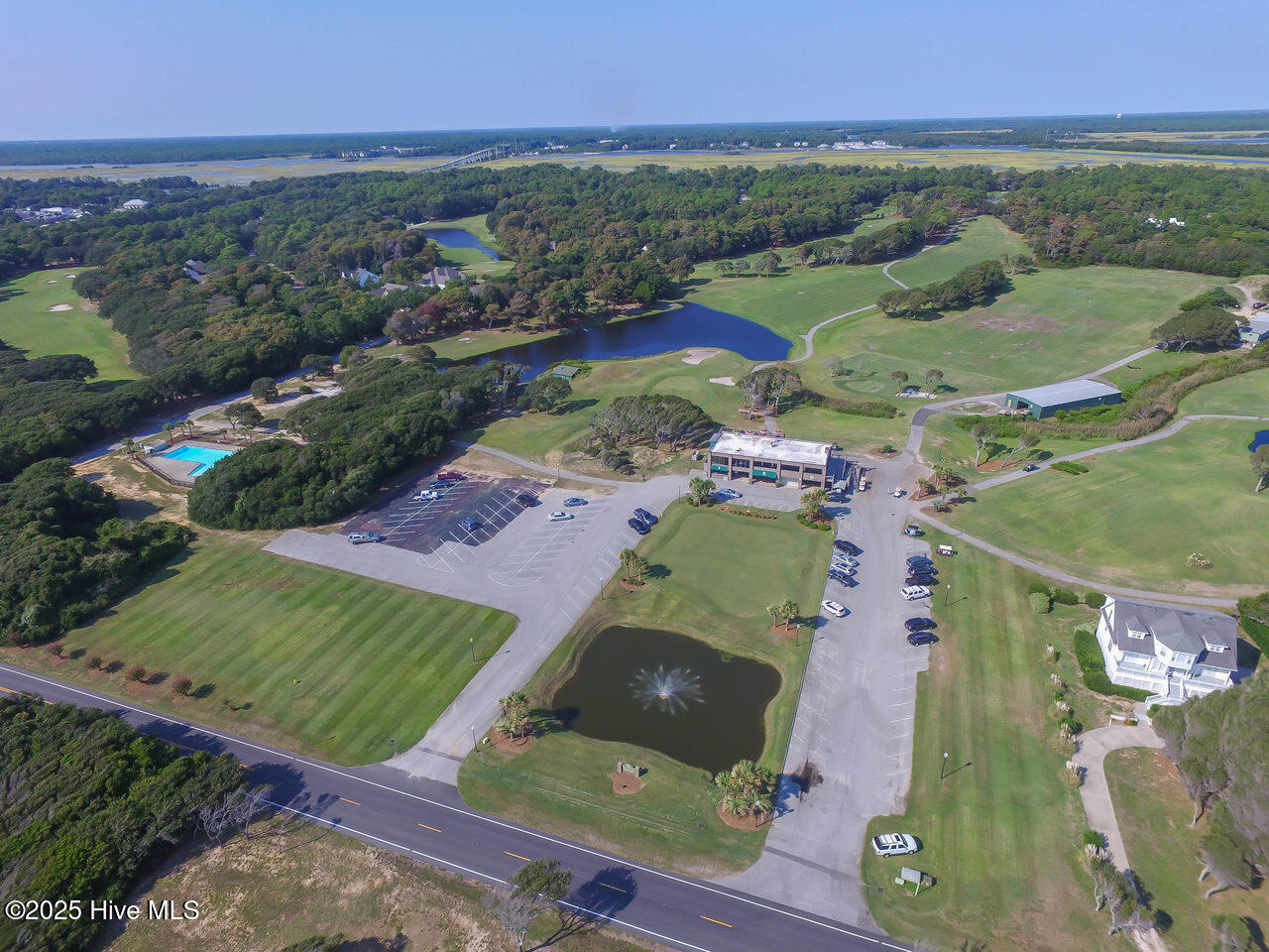 142 NE 18th Street, Oak Island, NC, 28465