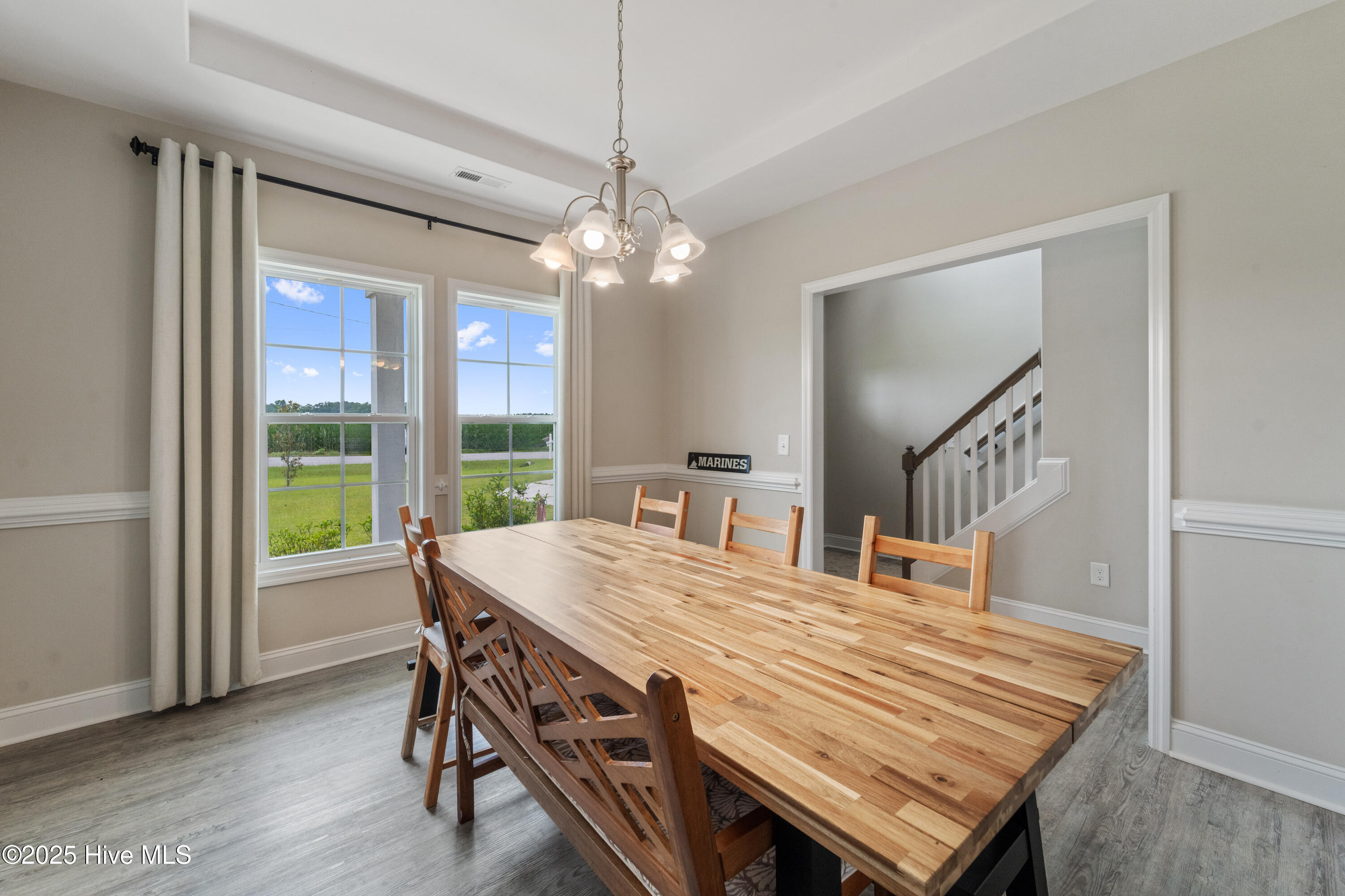 100533820 | Photo 29