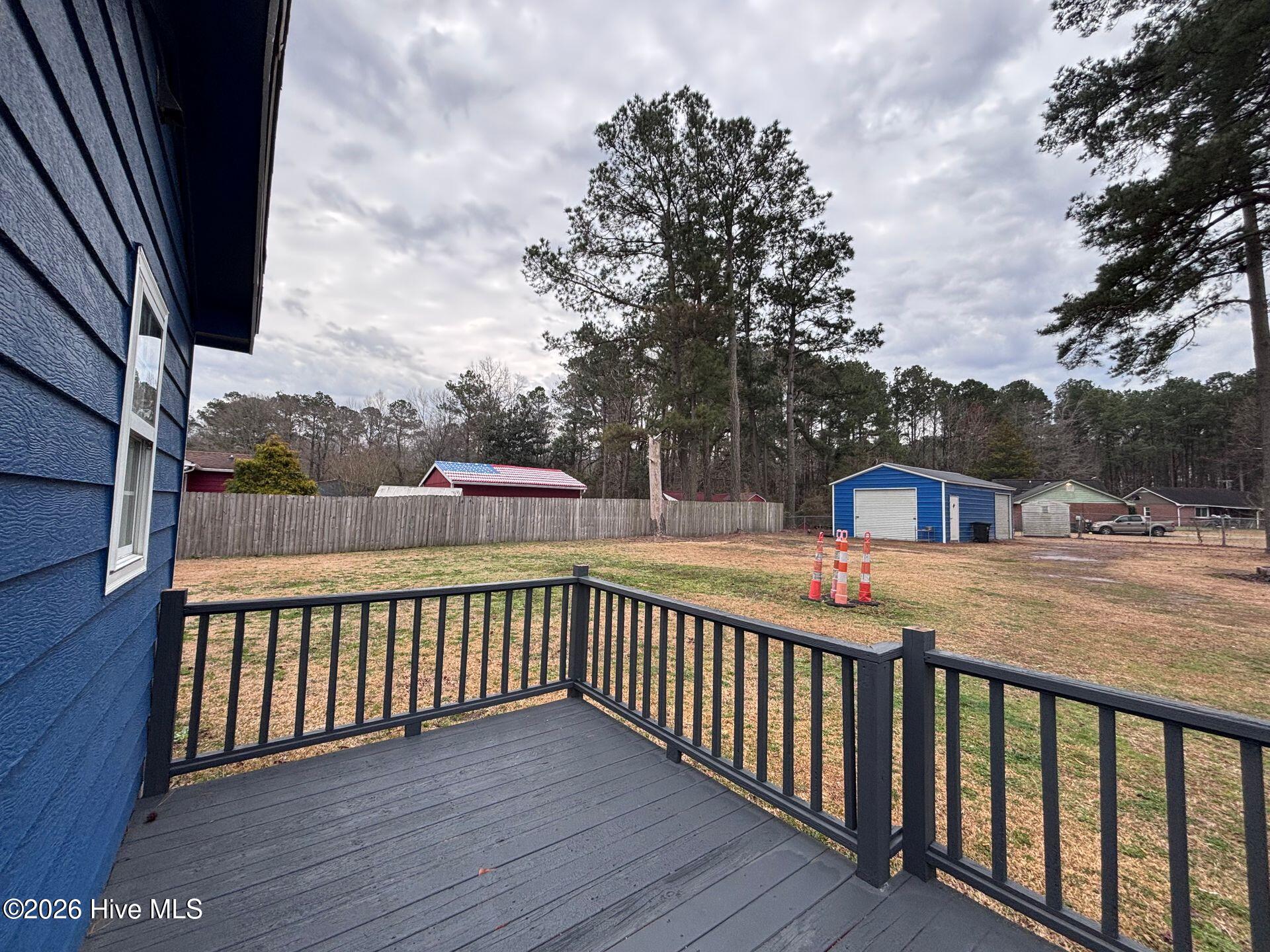 100555707 | Photo 35