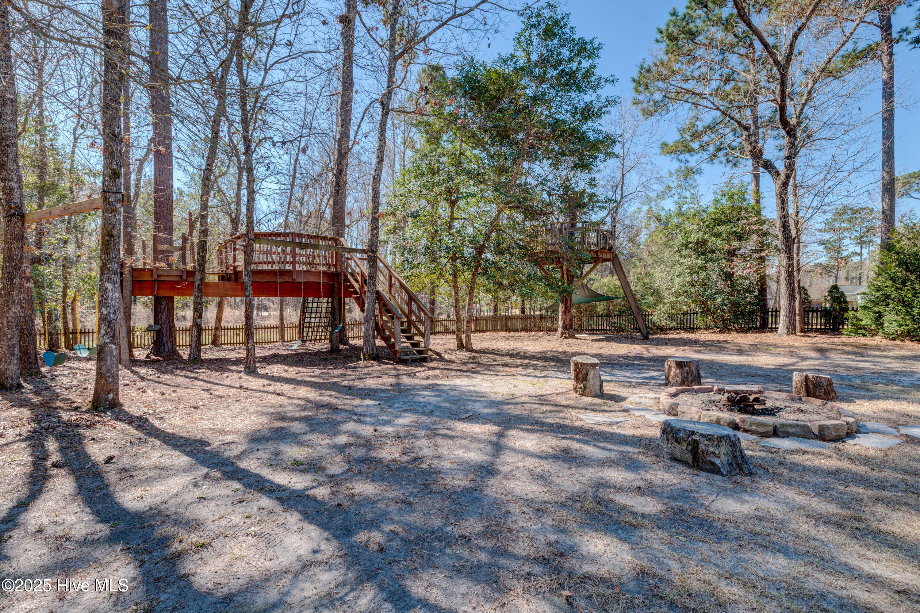 100496540 | Photo 80