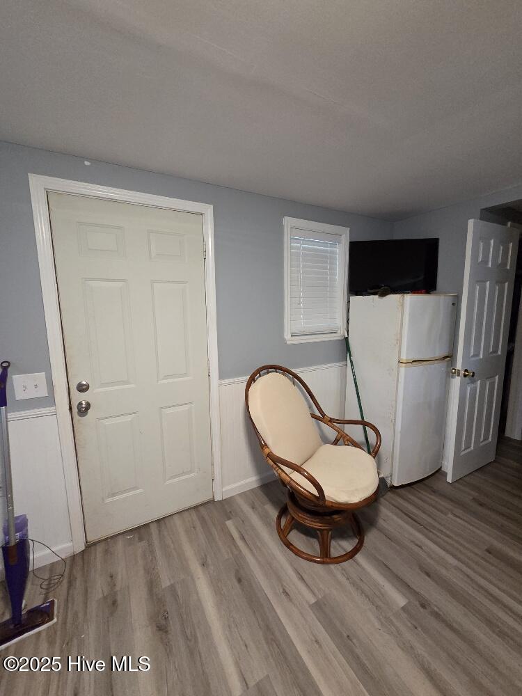 20250907_115930_resized