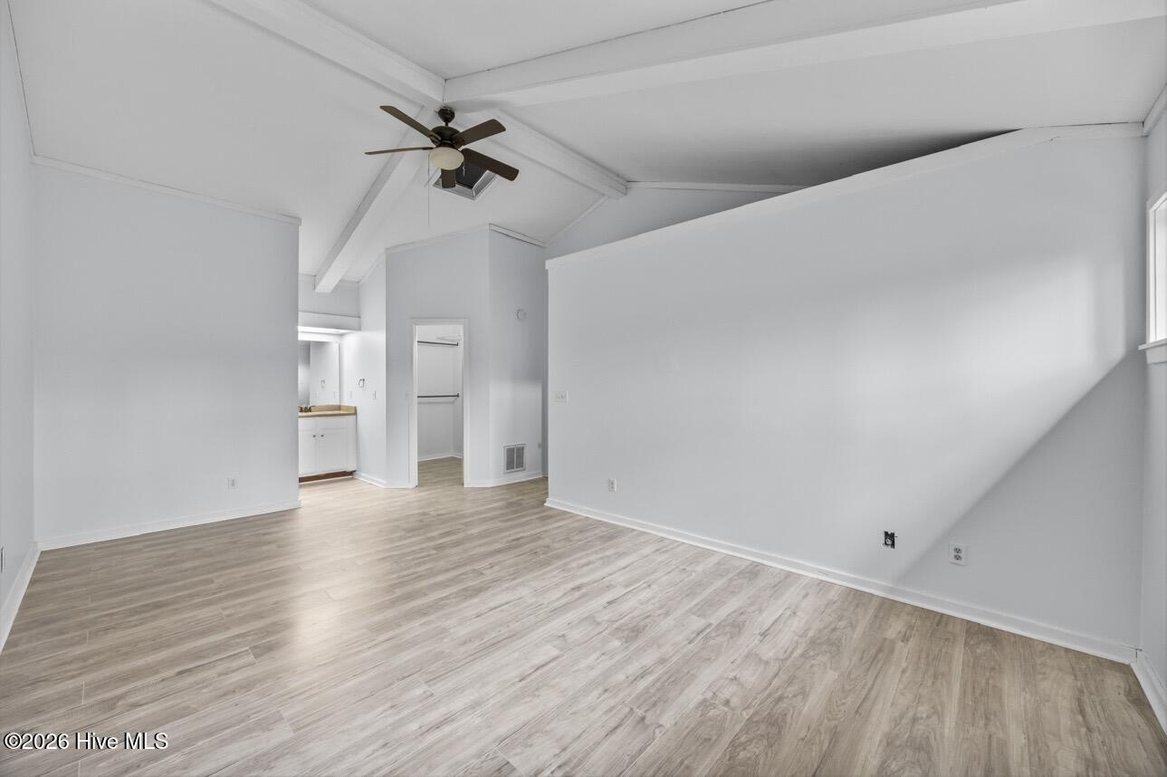 100554147 | Photo 19